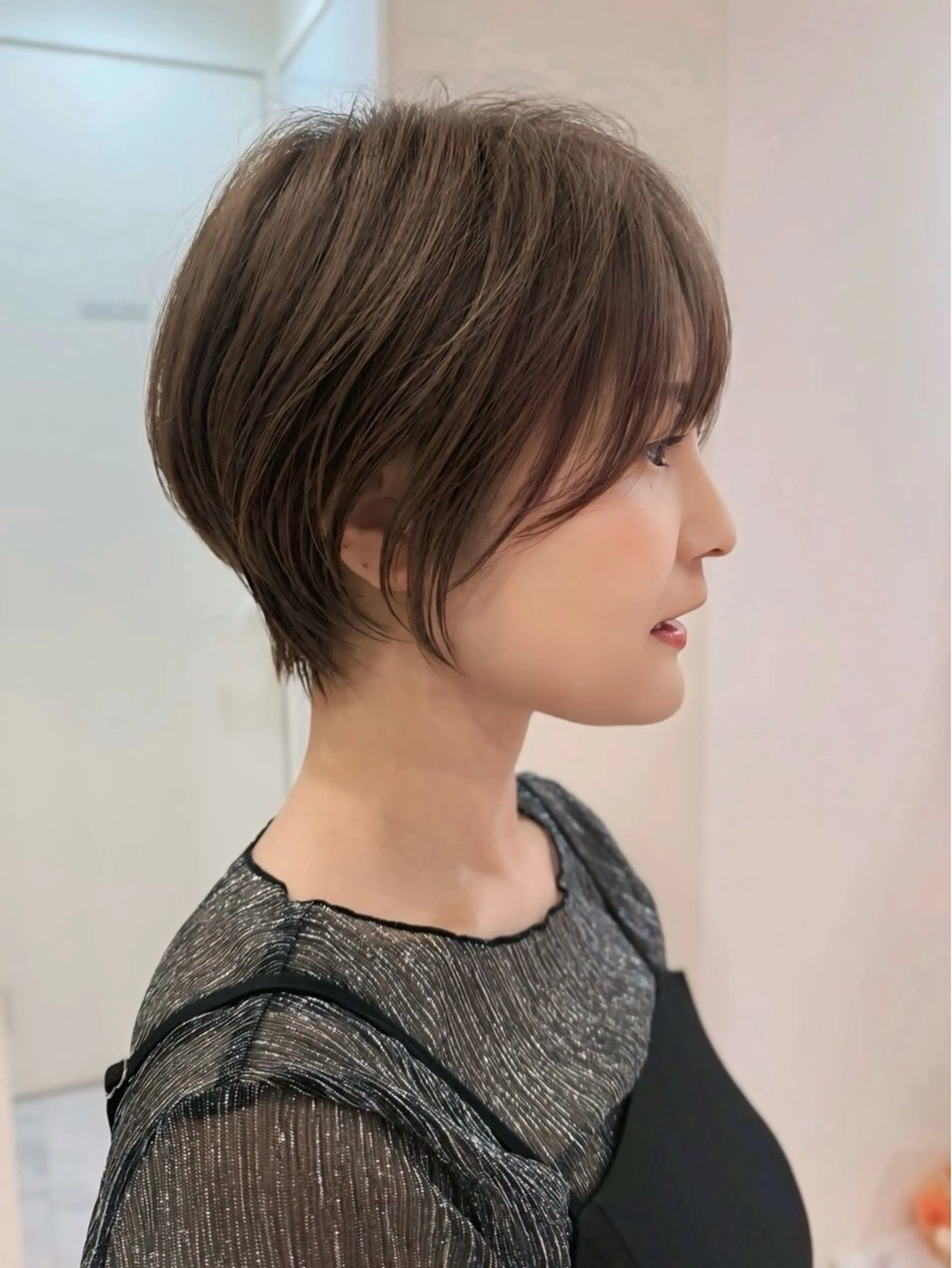 ショート カラー ショートヘア カット ヘアカラー 🌟TOSHI/透明 感カラー/ショートのヘアスタイル