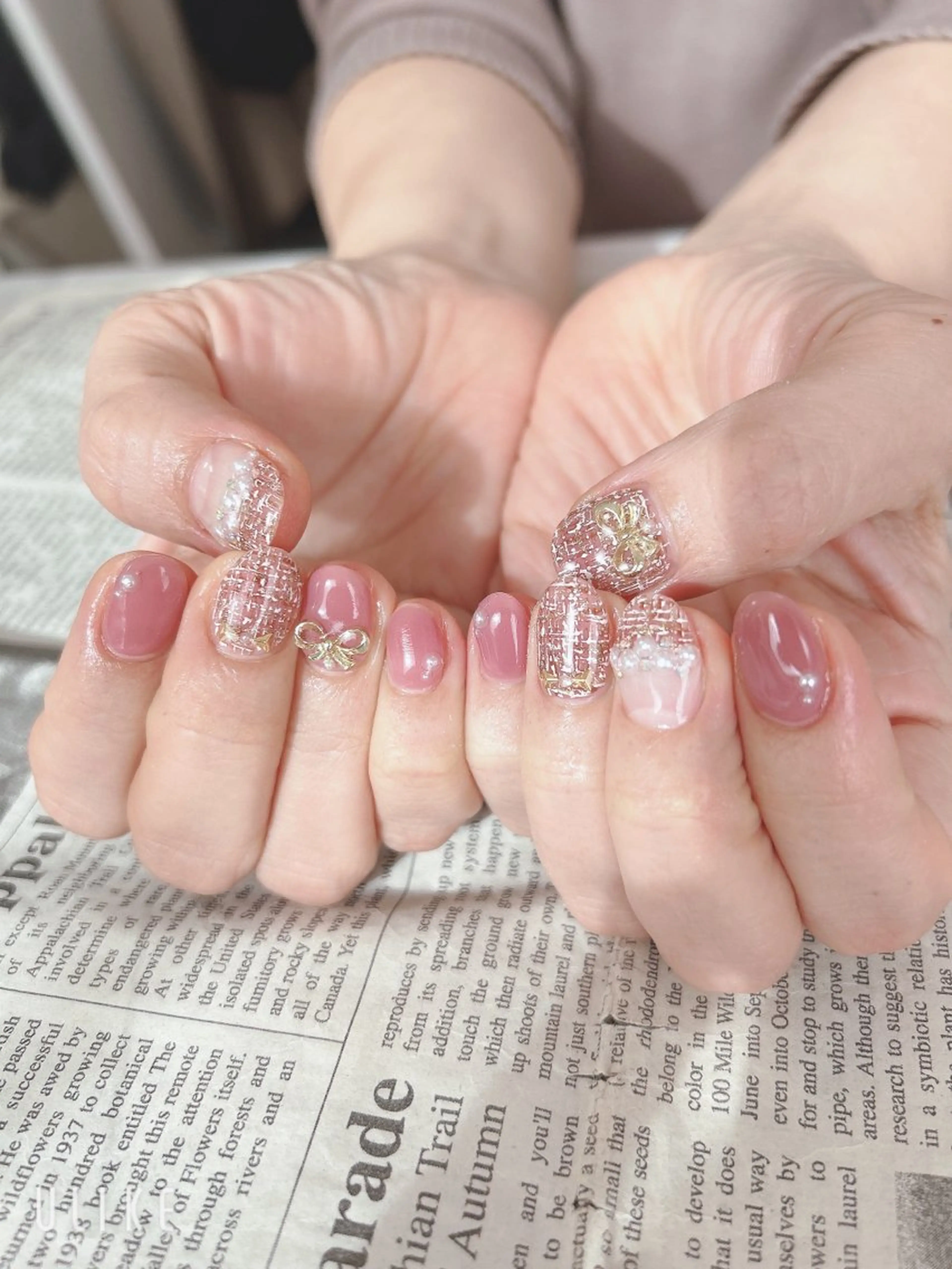 ネイル リボン ハンドネイル ハンドケア 森山 舞のネイルデザイン