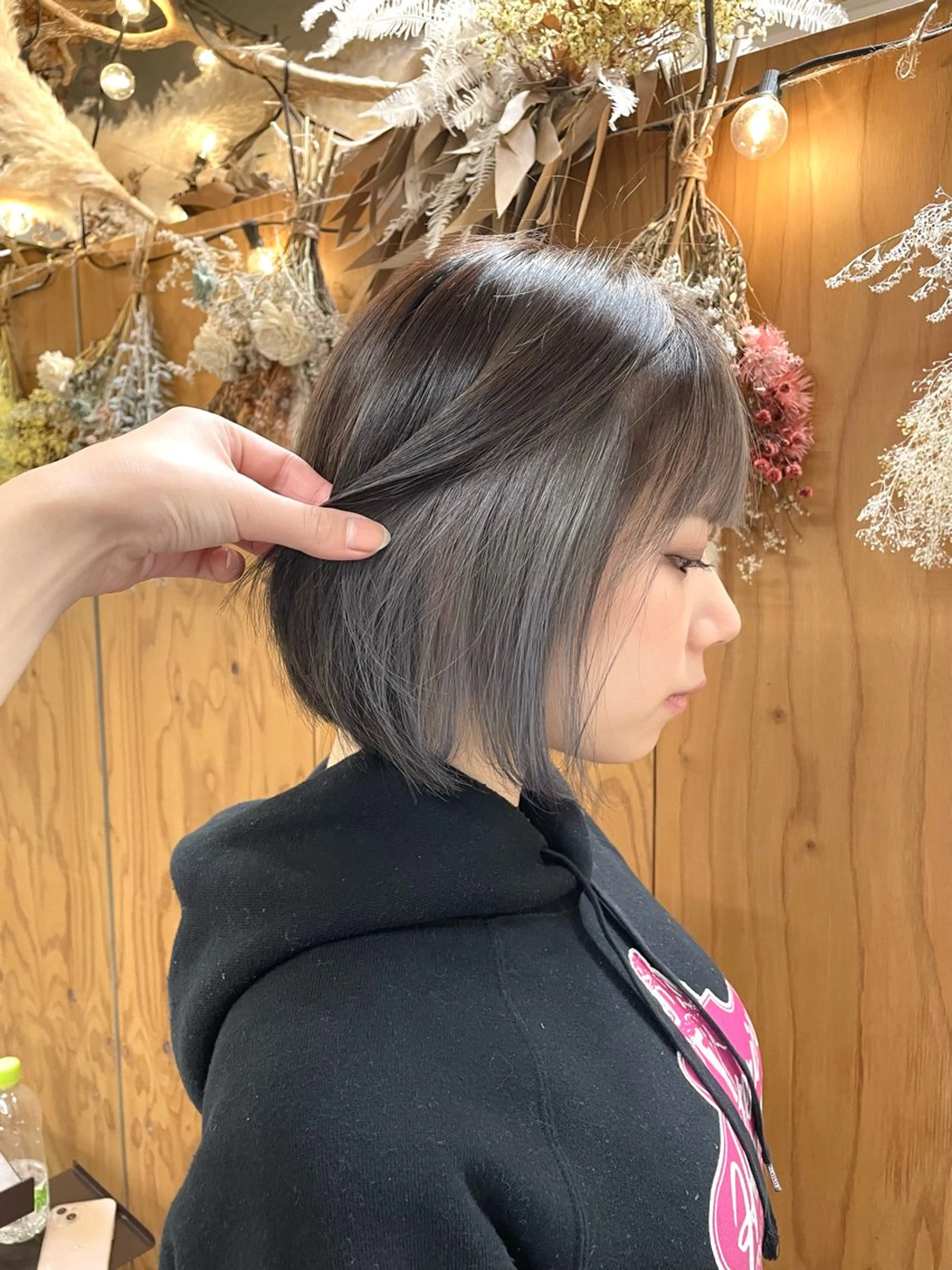 ショート カラー アッシュ シルバー ︎🤎デザインカラー kayanoのヘアスタイル