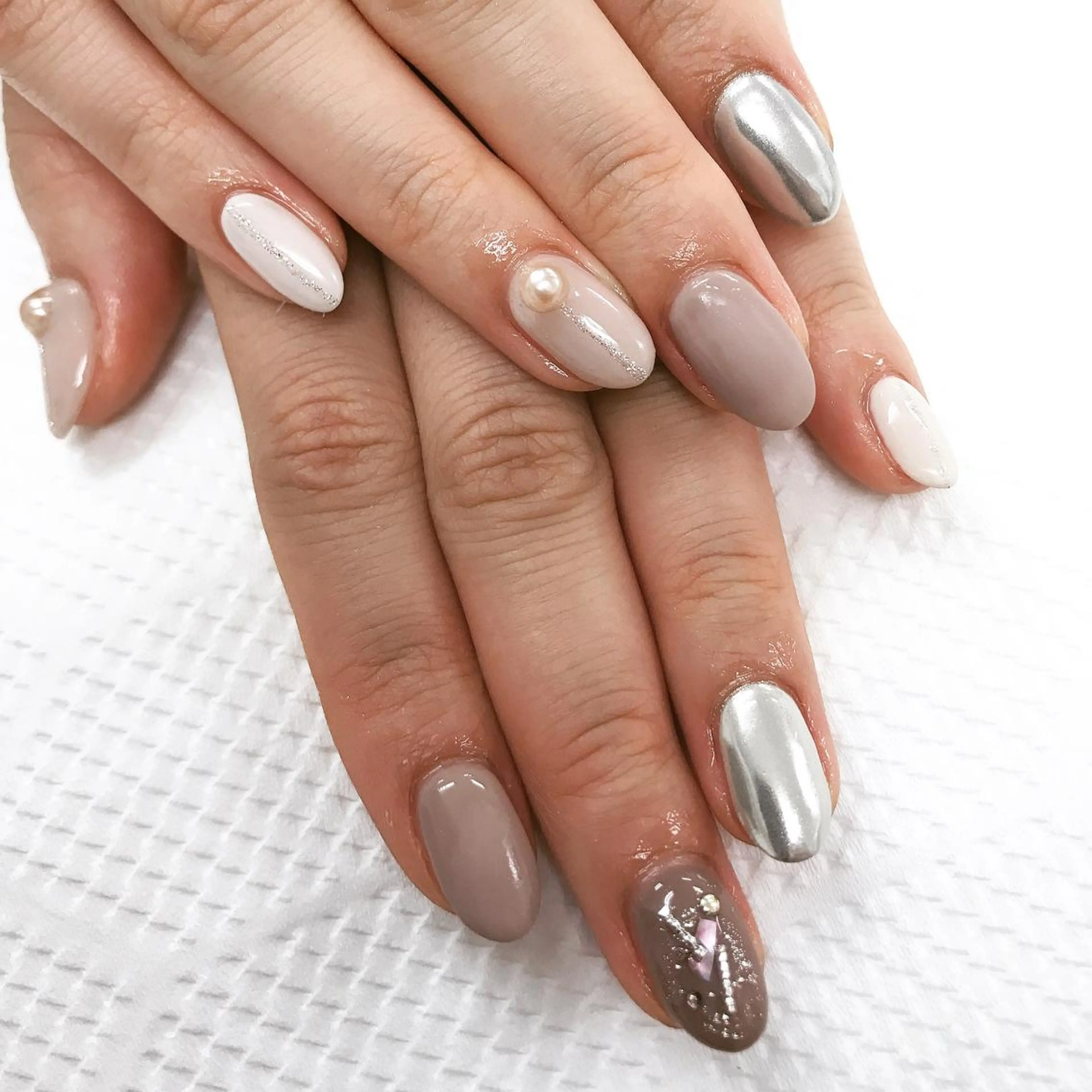 ネイル N._._. clawのネイルデザイン