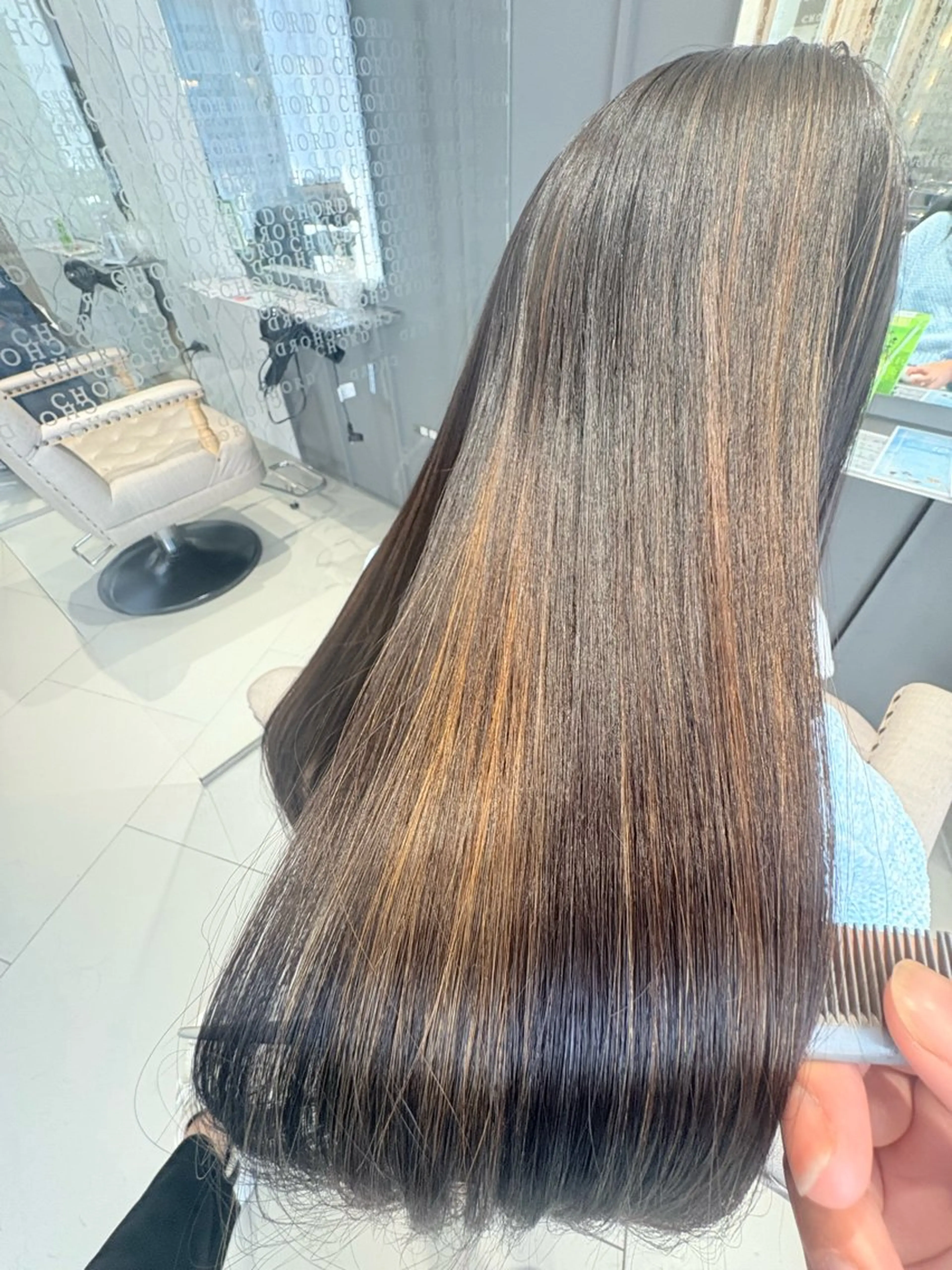 美矯正or縮毛矯正＋カット👑¥16330​〜​の写真