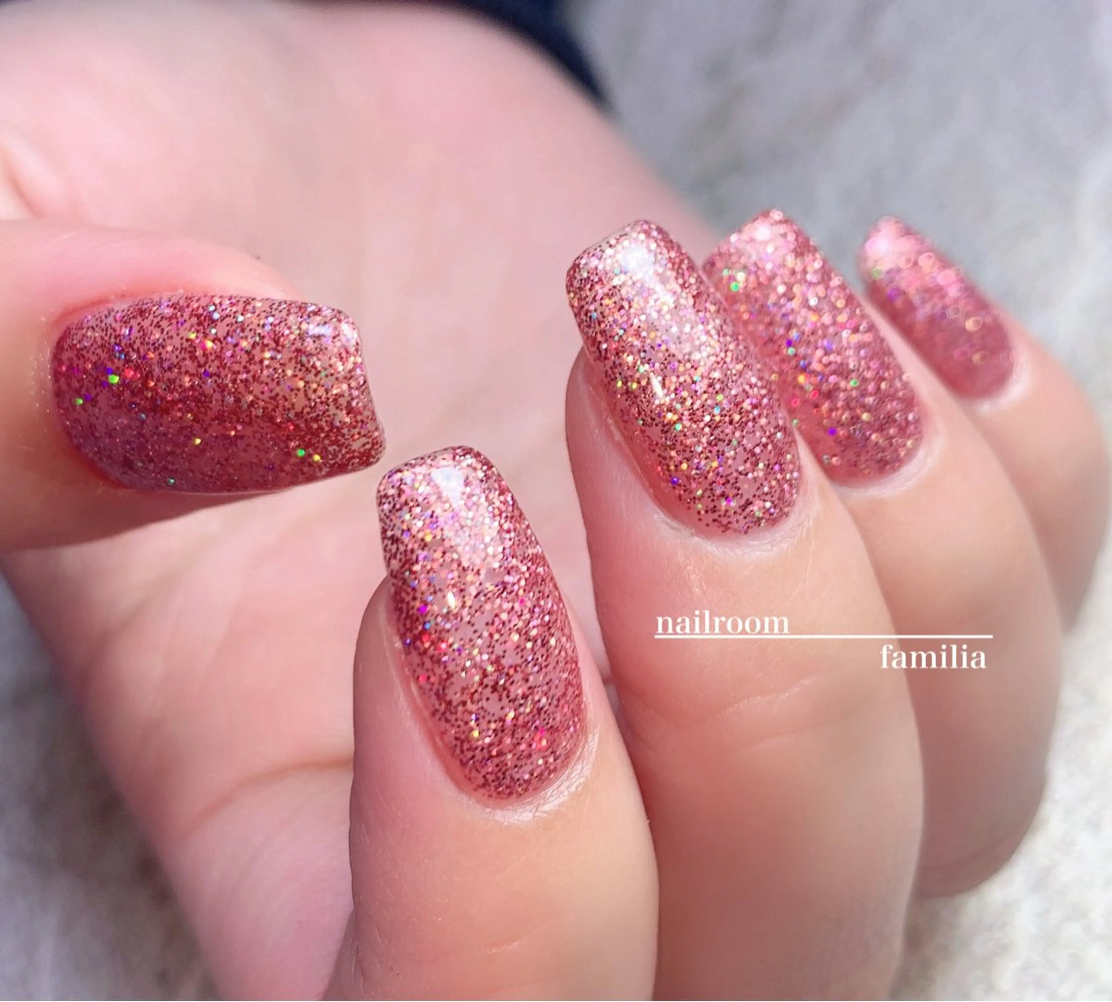 ネイル ハンドネイル -nailroom- familiaのネイルデザイン