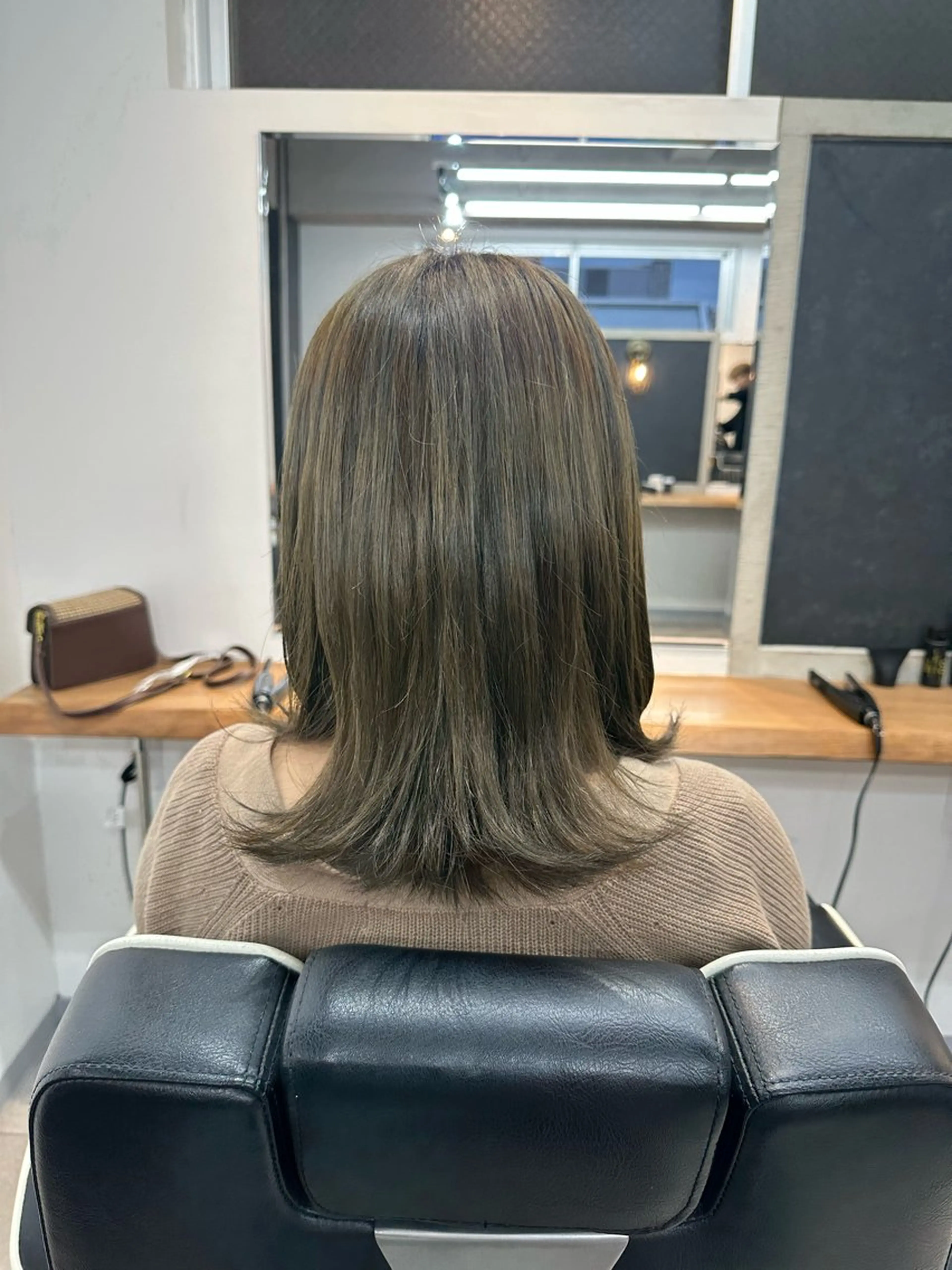セミロング 🇺🇸大宮パーマ 波巻き/ツイスパのヘアスタイル