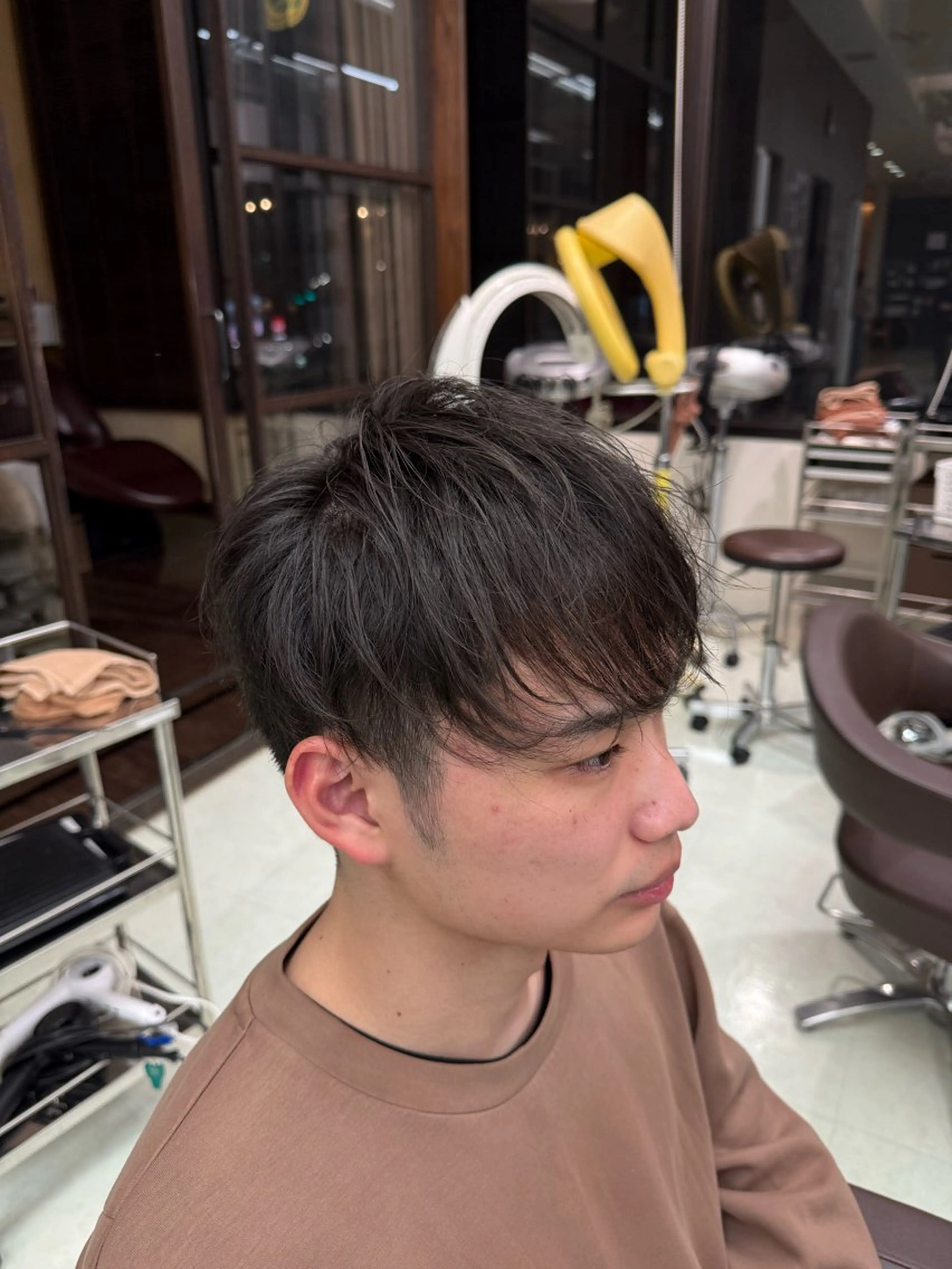 メンズ カット 新井優馬｜縮毛矯正/ 地毛風ストレートのヘアスタイル