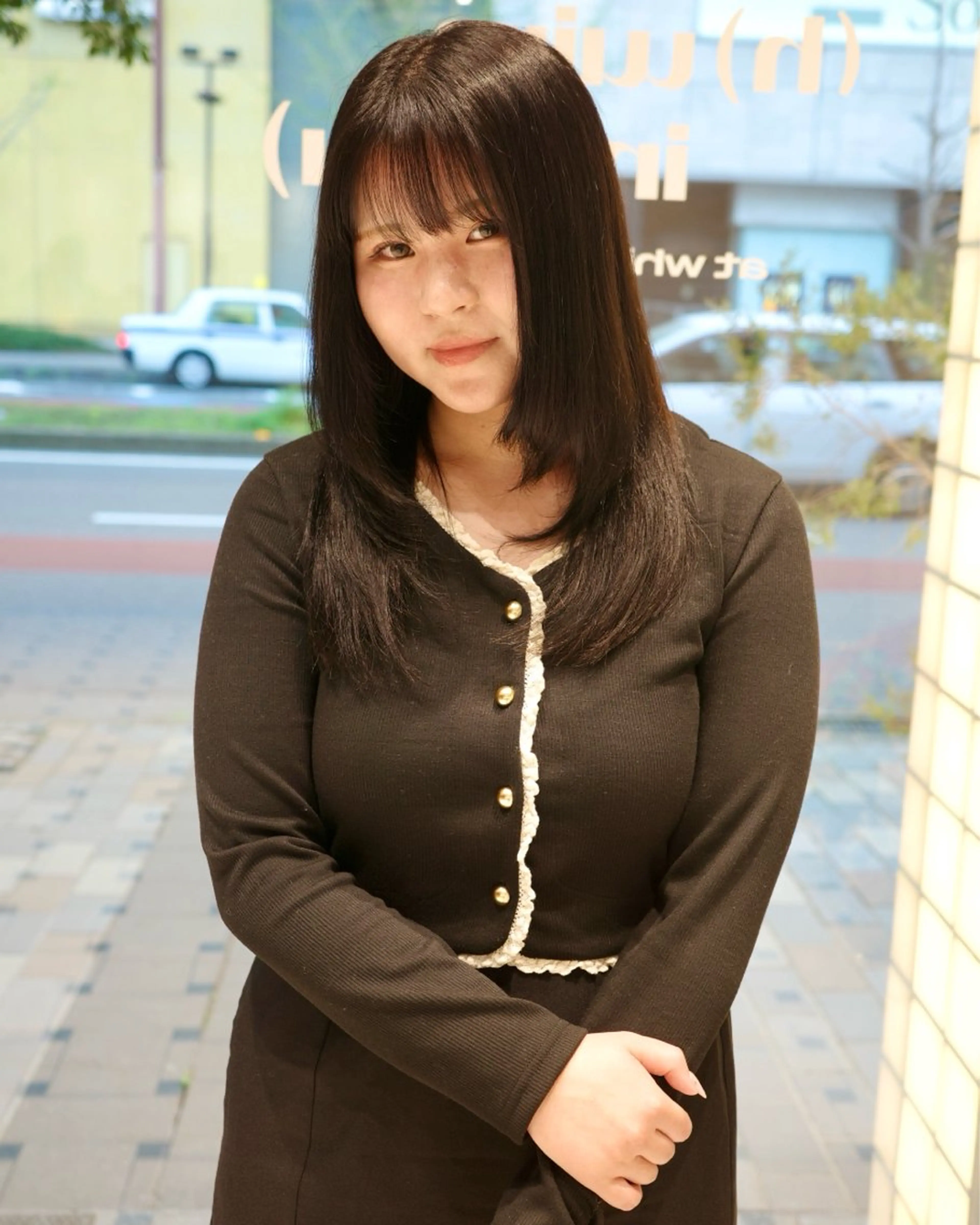 ロング カラー トリートメント ヘアカラー (h)wim kikoのヘアスタイル