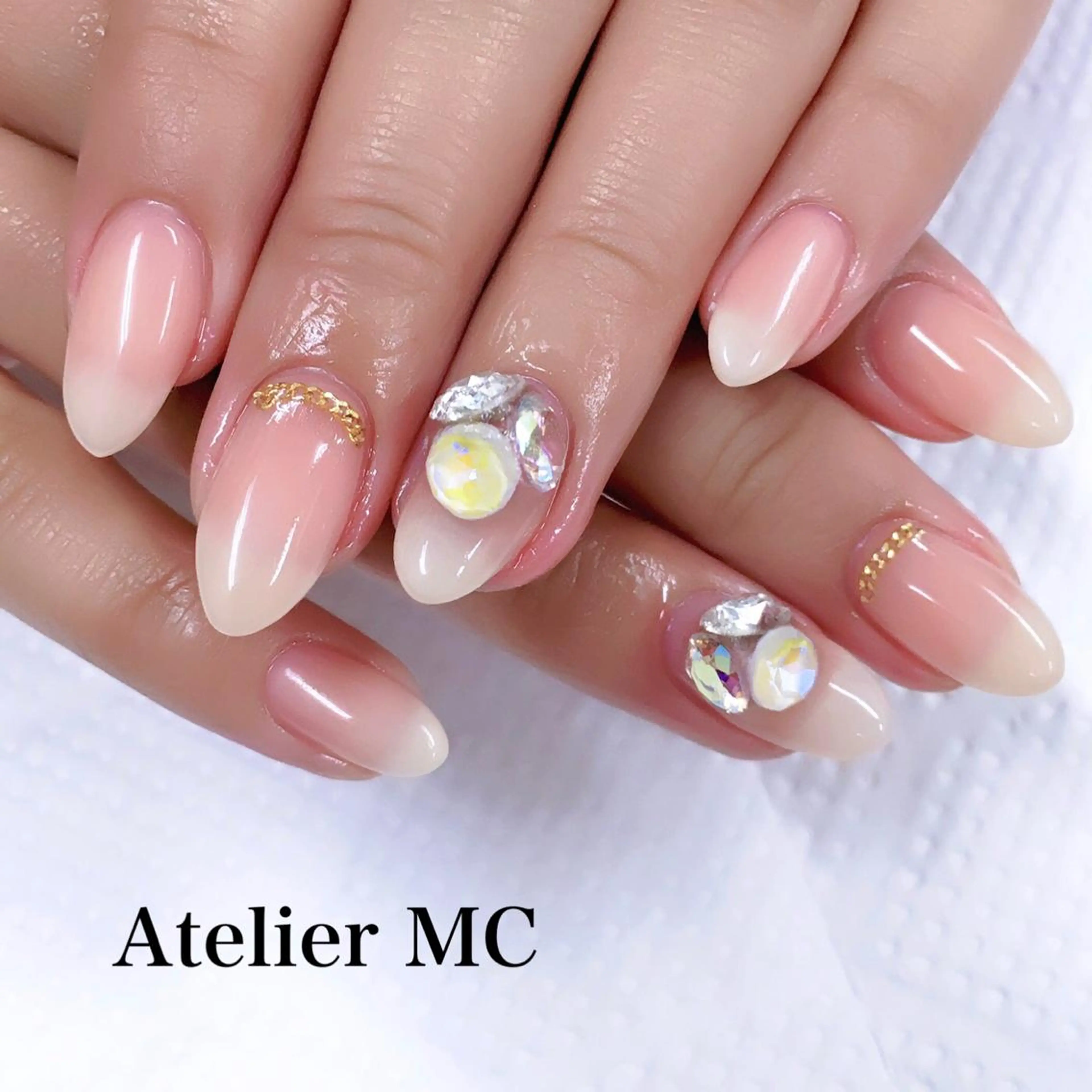ネイル ハンドネイル アトリエ エムシー 【新富町・東銀座】のネイルデザイン