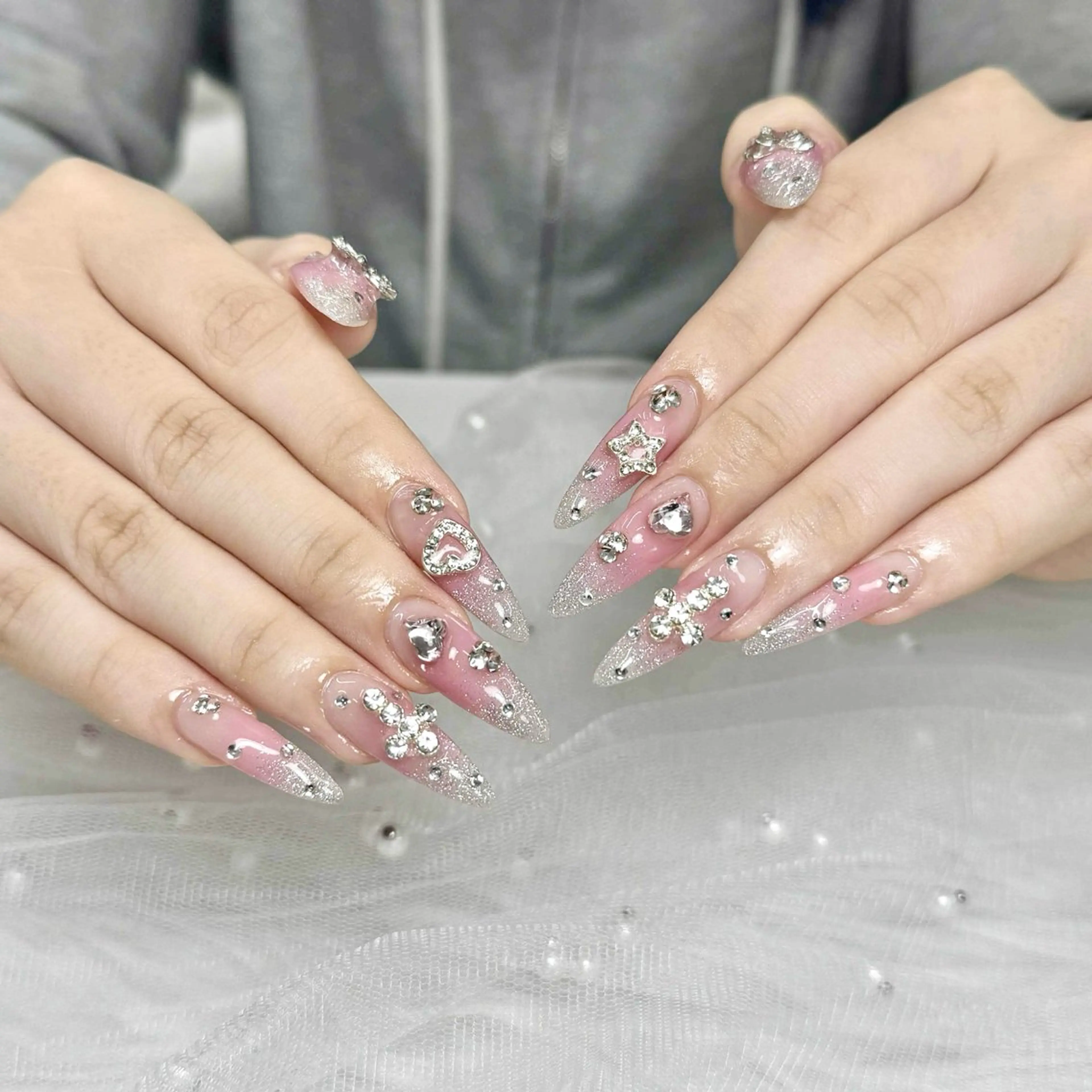 ネイル ハンドネイル Nova Nailのネイルデザイン