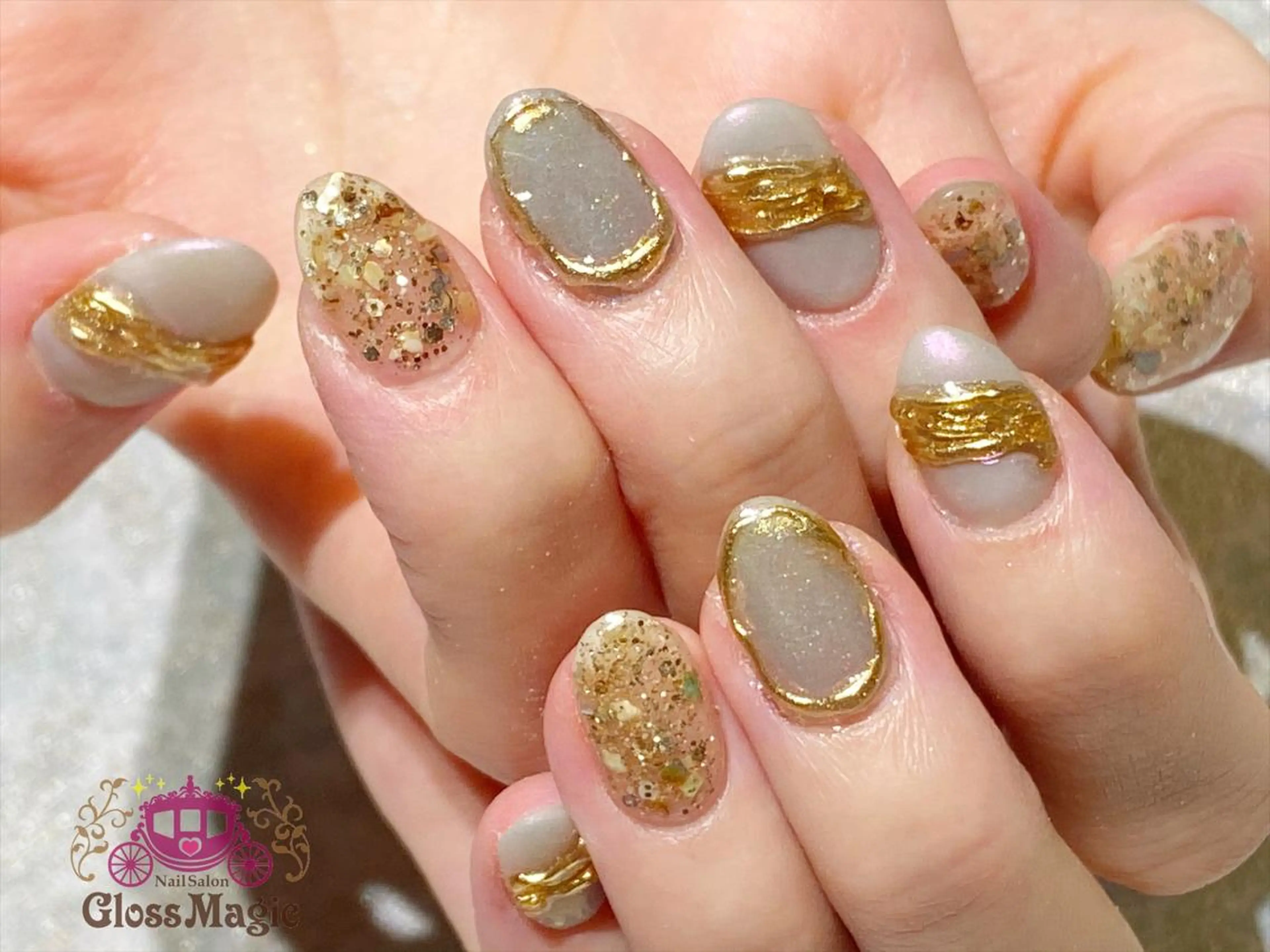 ネイル マットネイル ミラーネイル YUN 💅のネイルデザイン