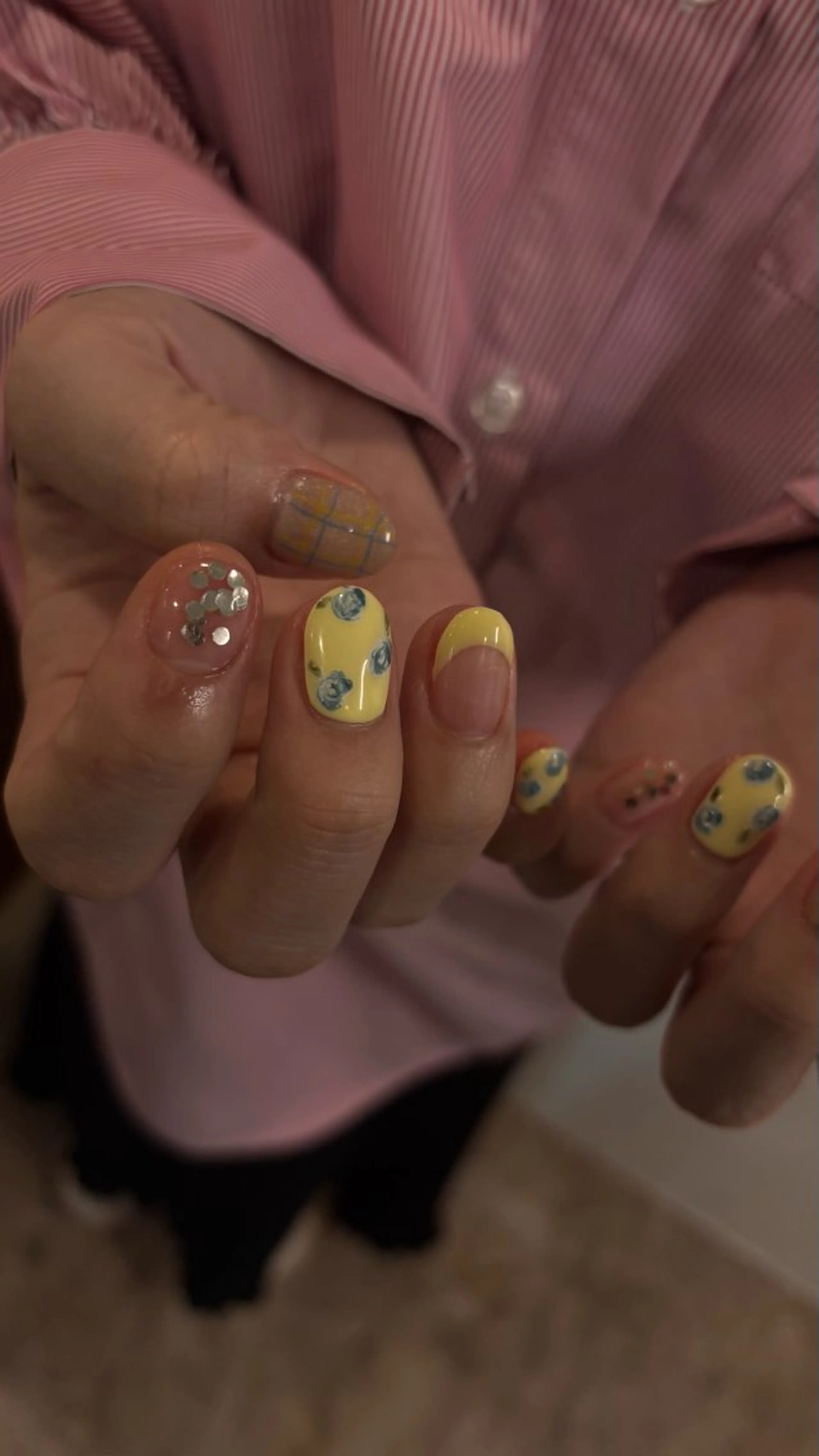 ショート NANA no artのネイルデザイン