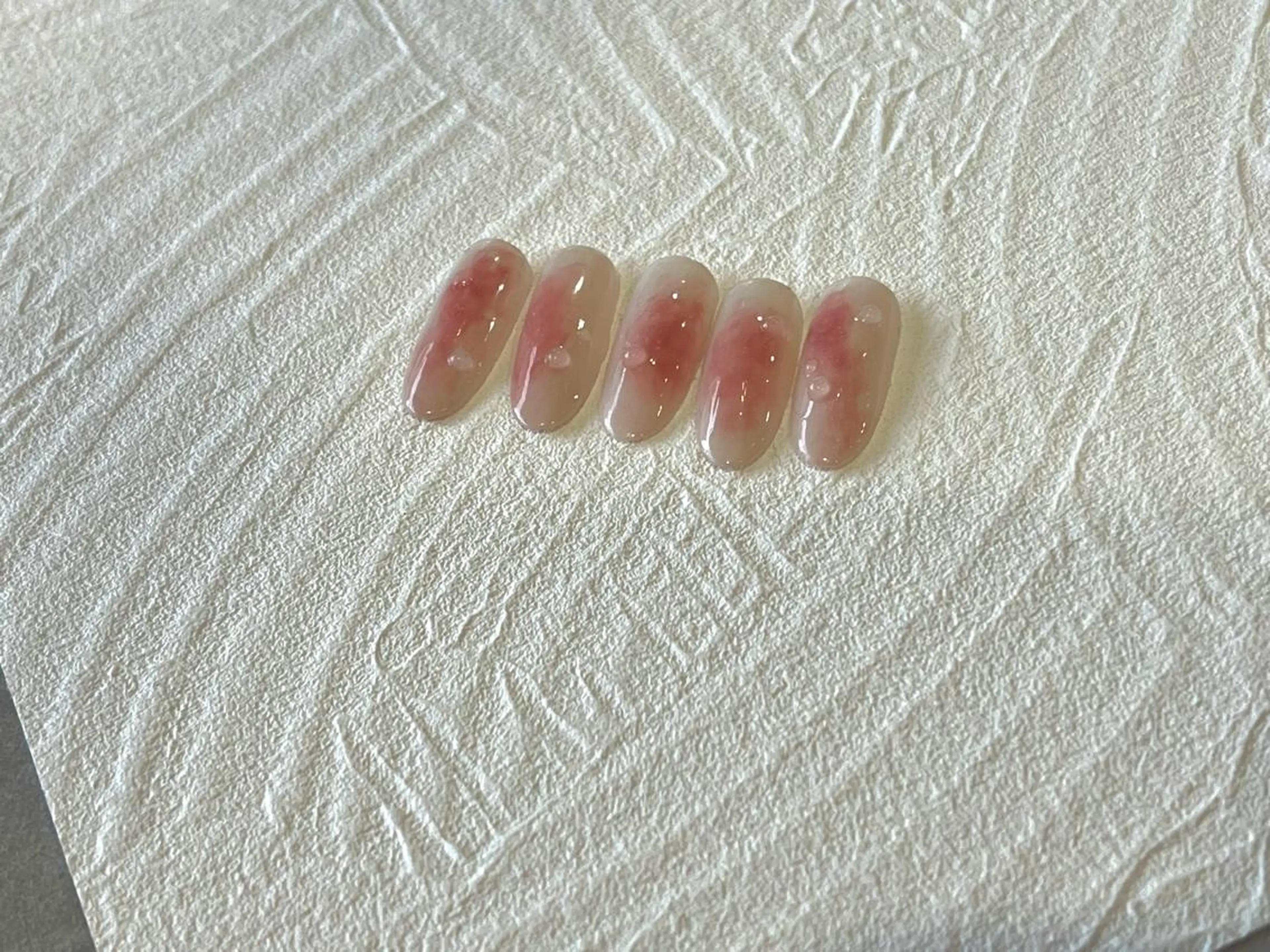 ネイル 友田 晴香のネイルデザイン