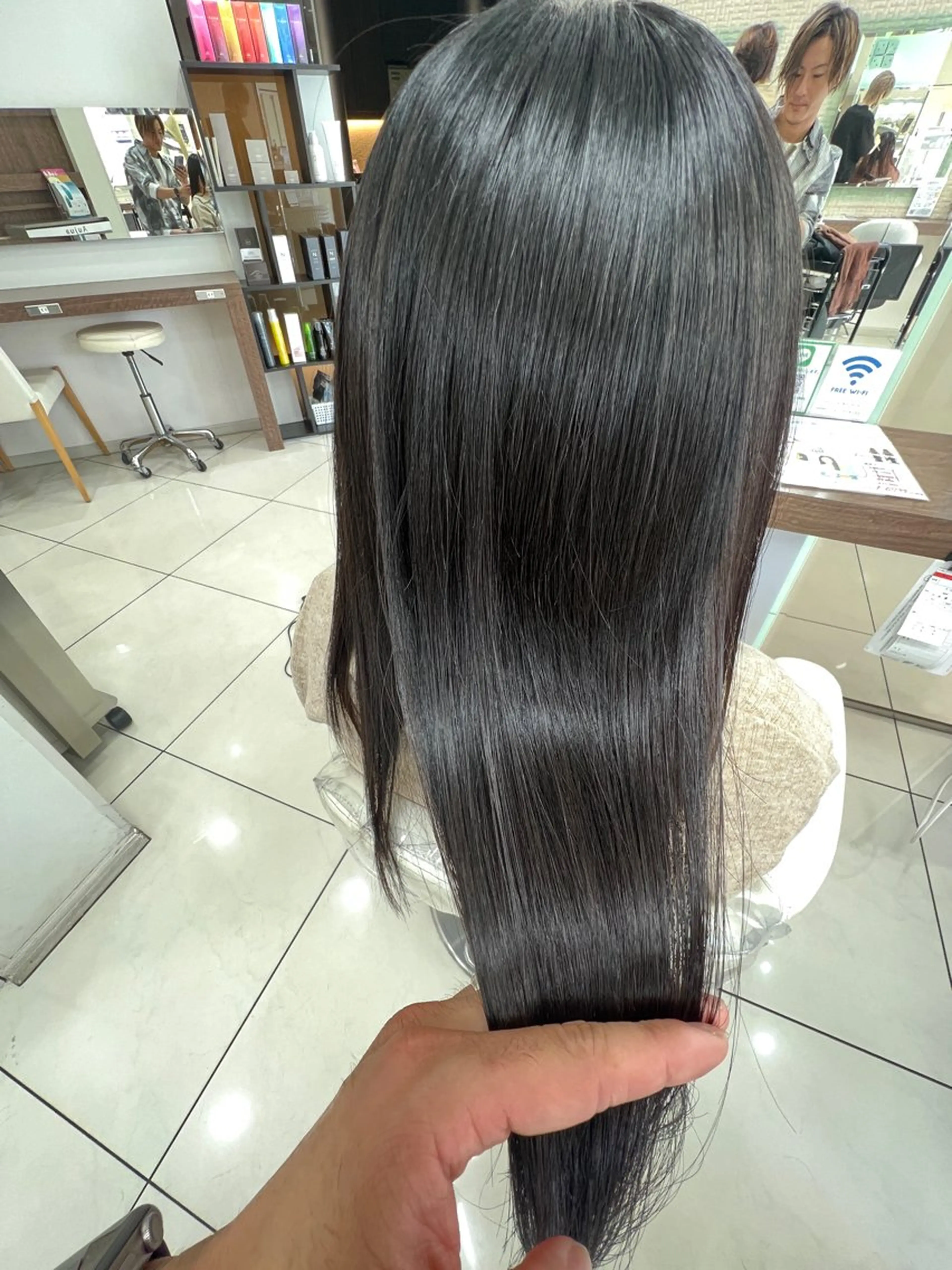 ロング 縮毛矯正 カット 縮毛矯正 トリートメント 🔥店長 原田🔥 Ash日野店のヘアスタイル