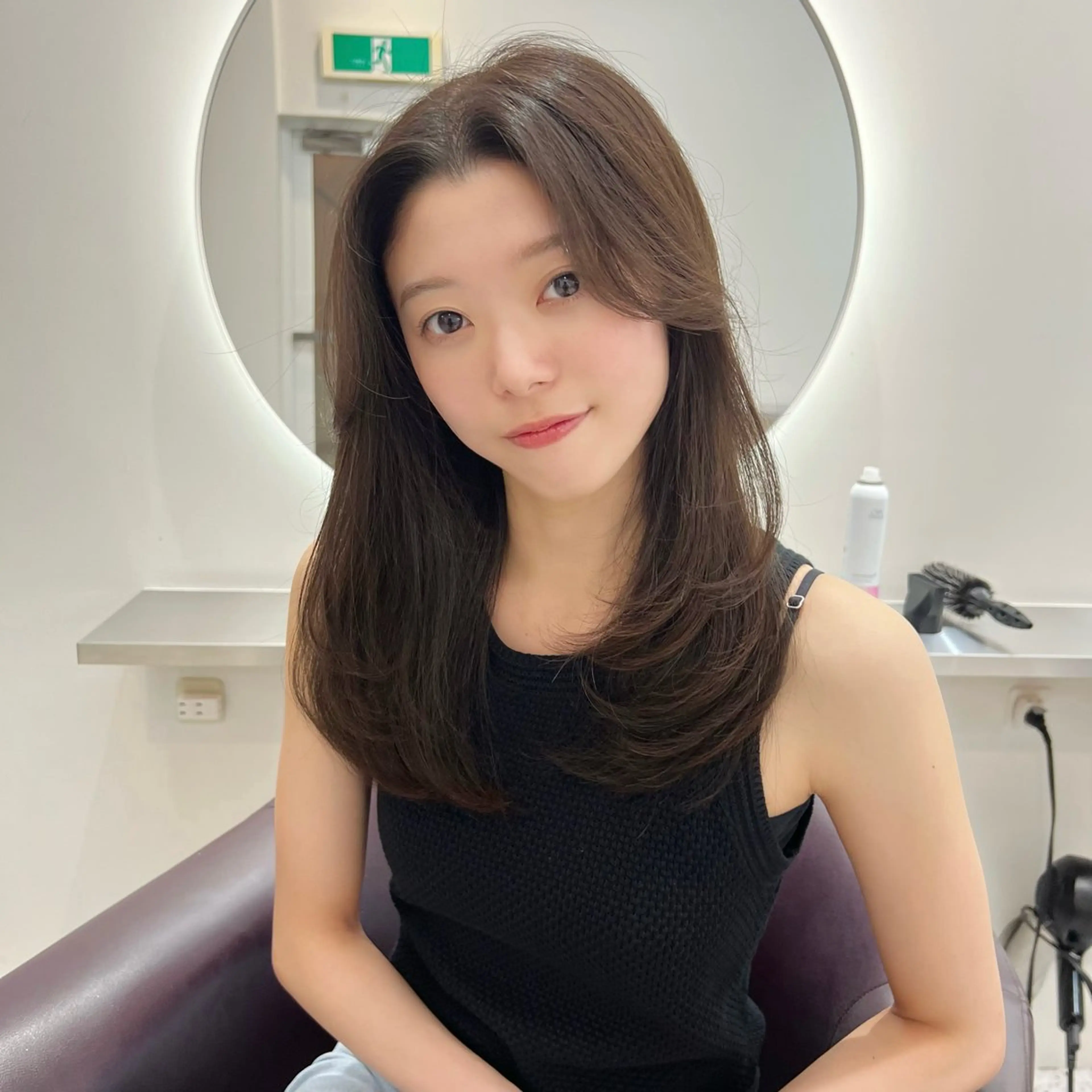 ミディアム レイヤーカット カット ヘアカラー トリートメント ヘアセット 韓国ヘア/透明感 カラー🤍yukaのヘアスタイル