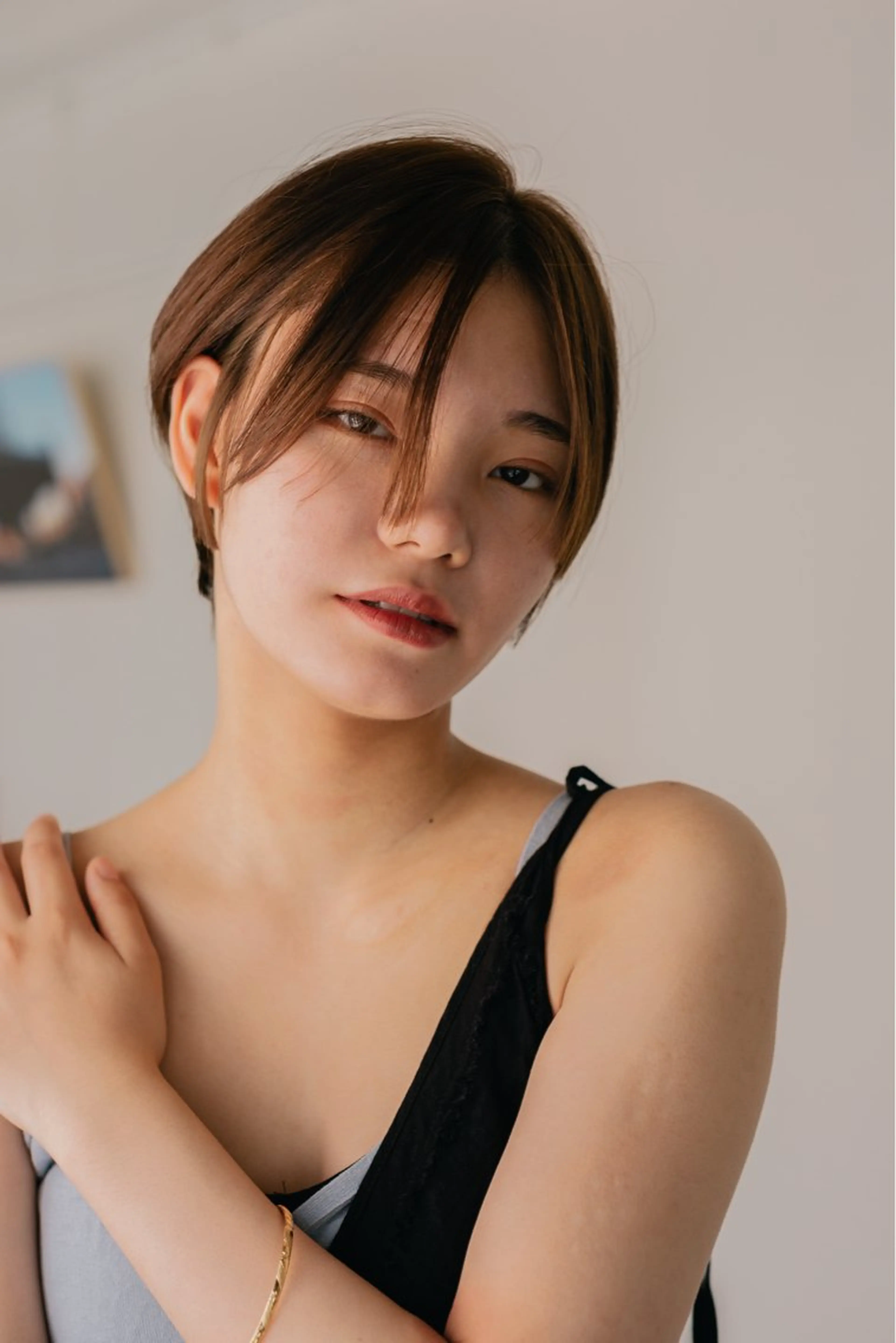 ショート カラー ツジガキ ユウスケのヘアスタイル