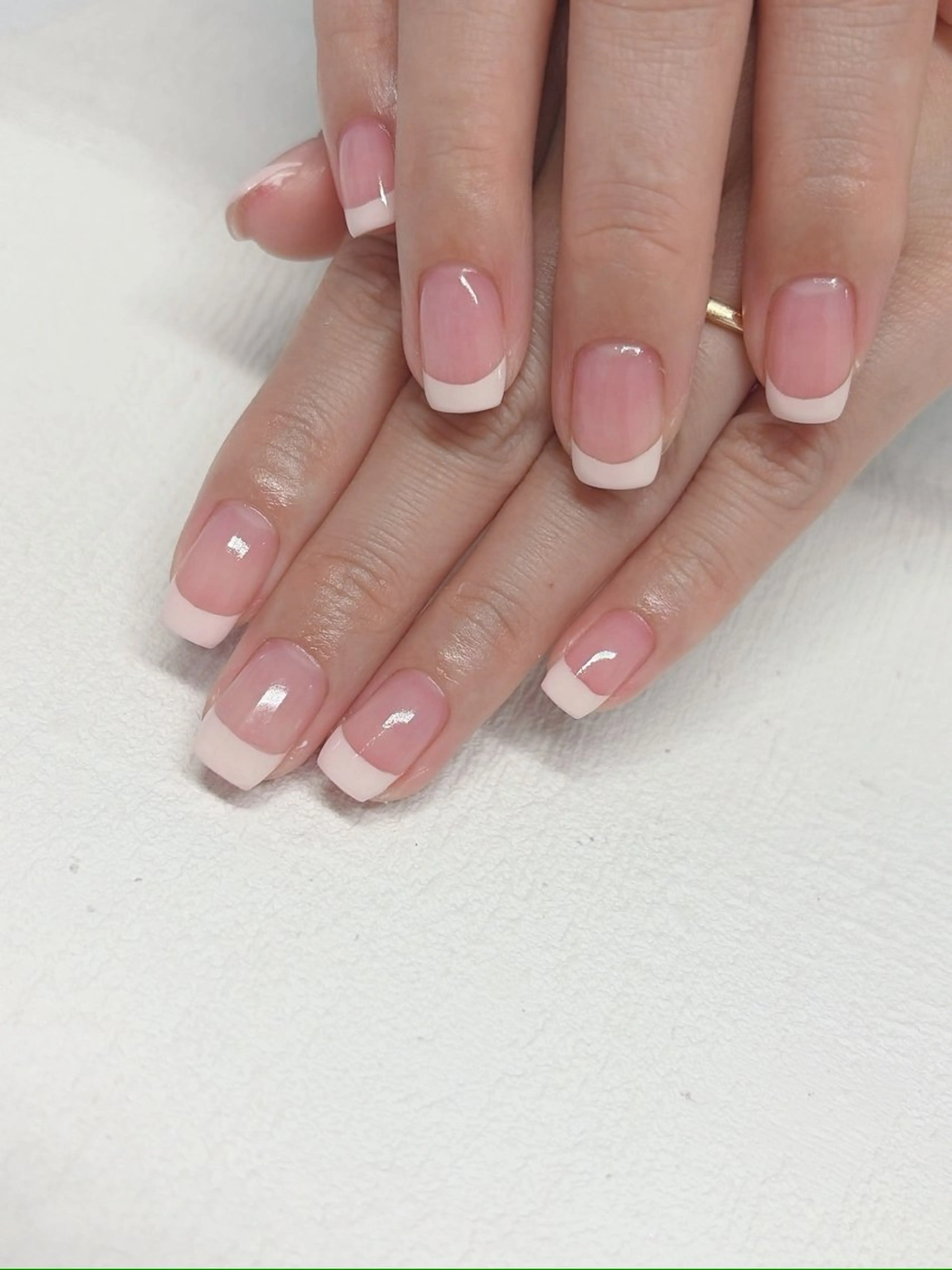 ネイル フレンチネイル †❤︎派手／クール／ Ayana🐺のネイルデザイン