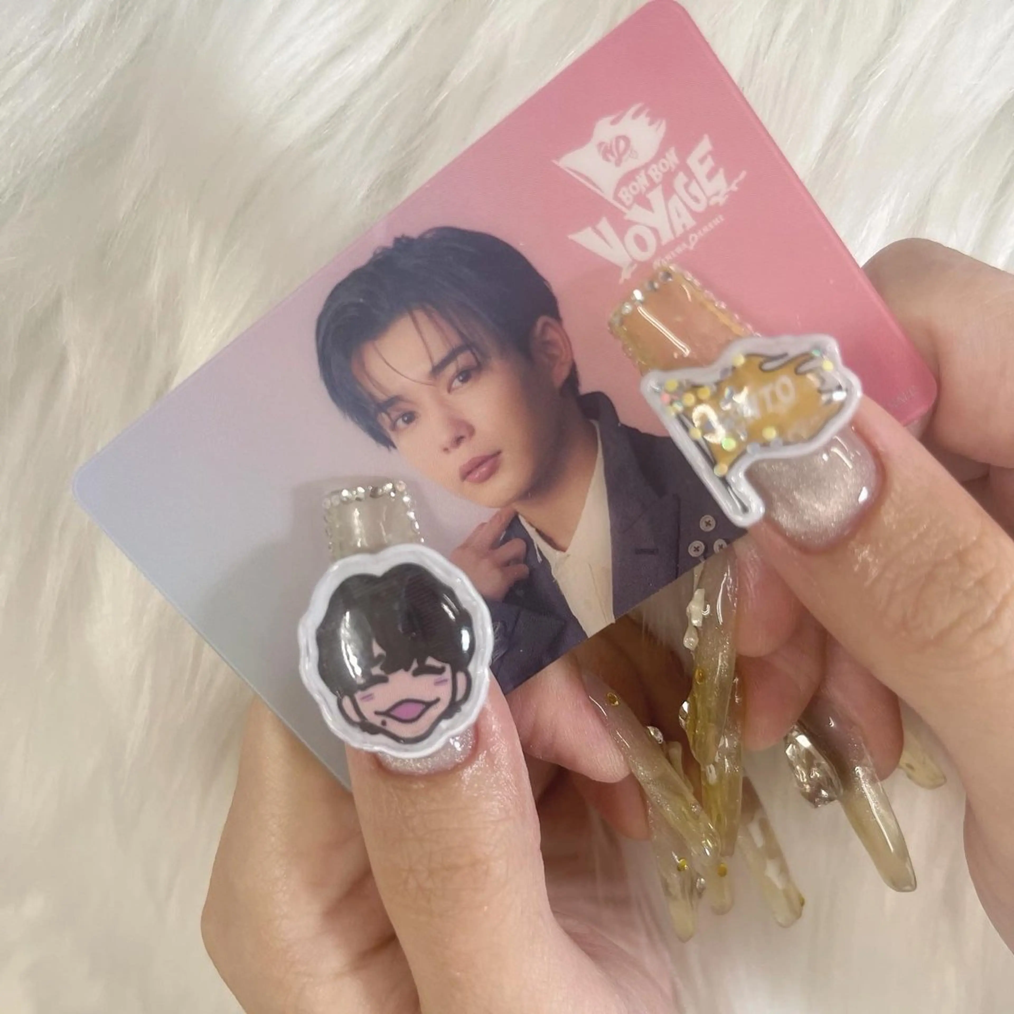 ネイル アートネイル クリアネイル 長さ出し ガーリー キラキラネイル ハンドネイル Kanako 💫のネイルデザイン