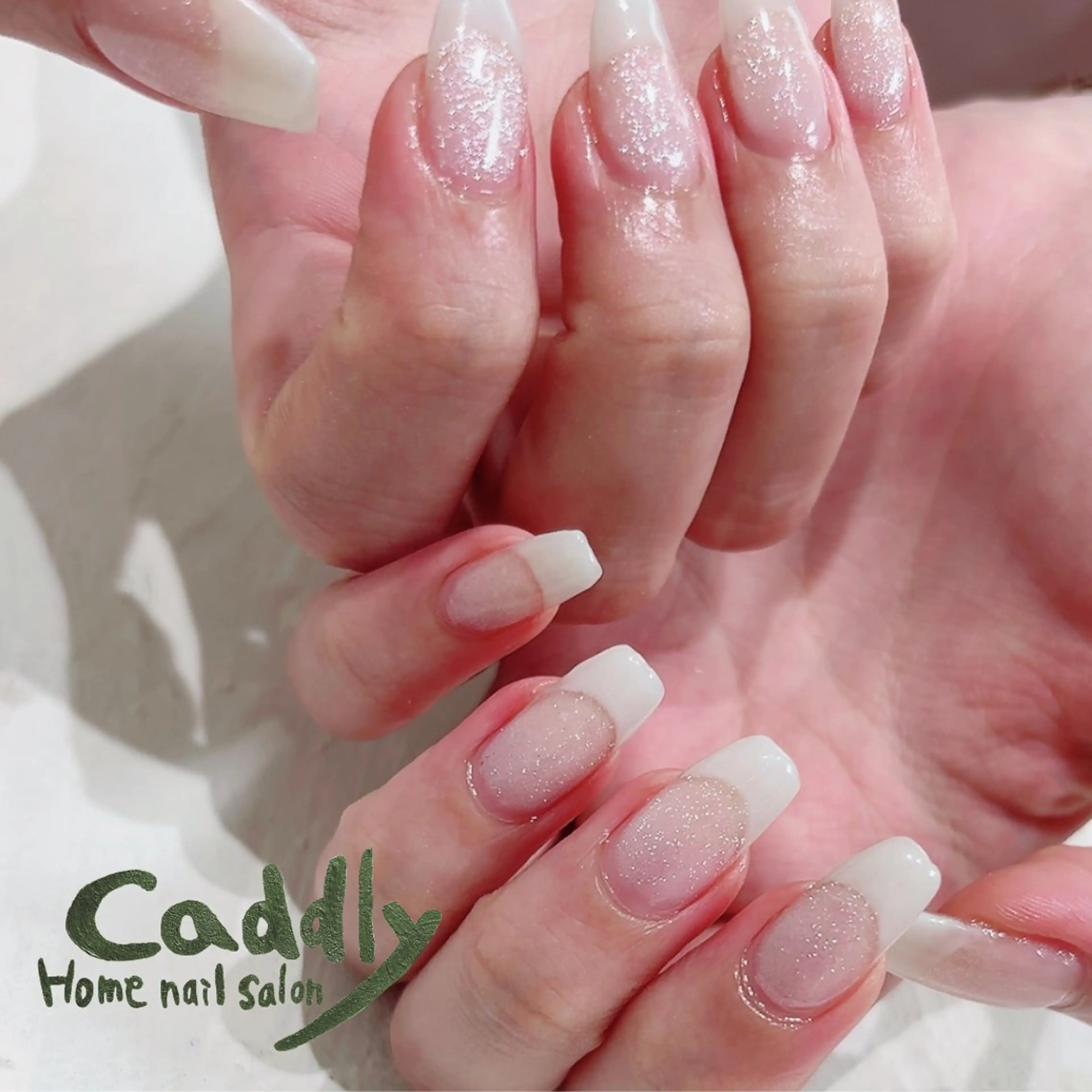 ネイル フレンチネイル 水色 ハンドネイル caddly naoのネイルデザイン