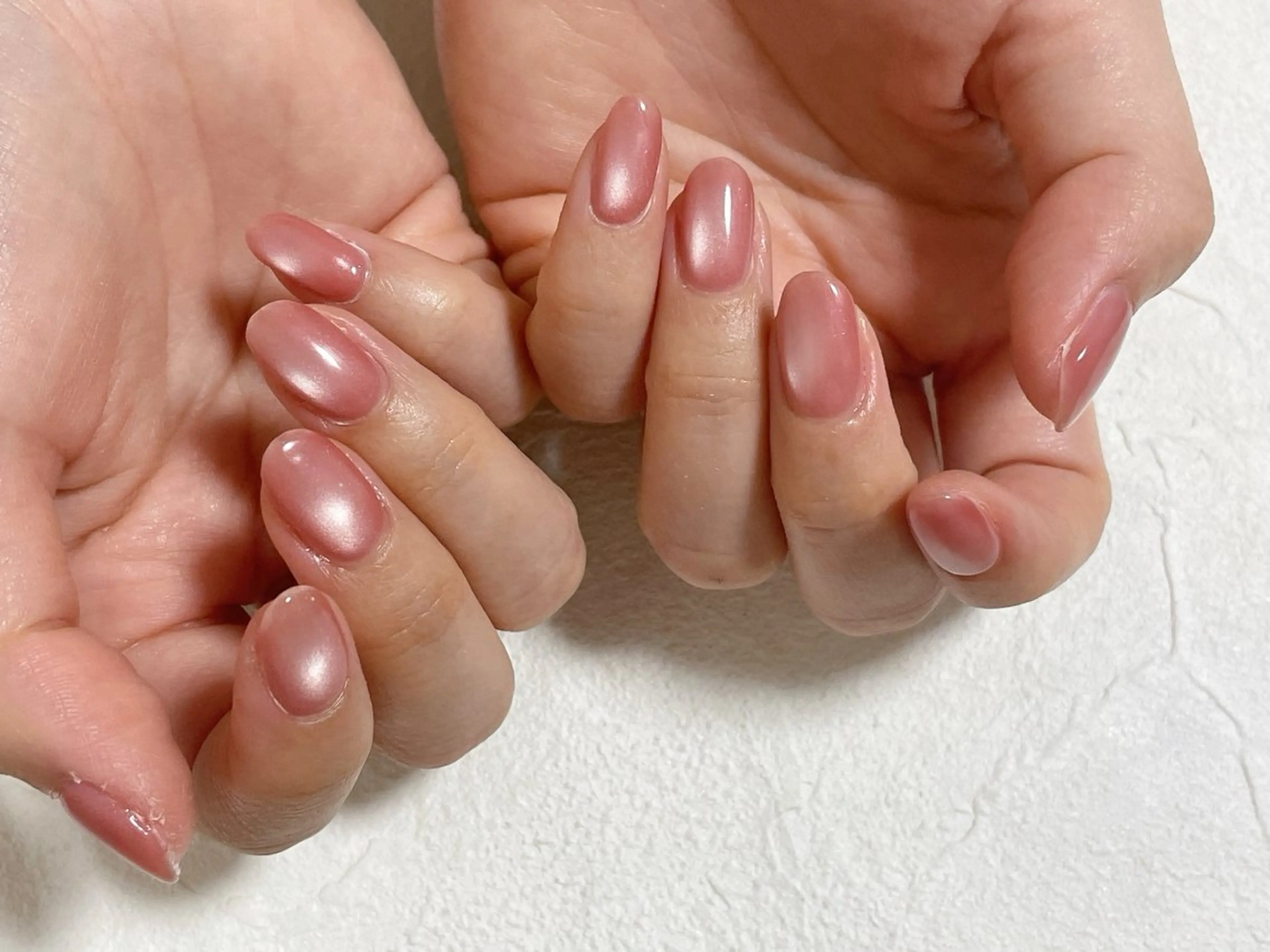 ネイル オーロラネイル フットネイル フレンチネイル ジェルネイル マグネットネイル ハンドネイル mogunail &blowのネイルデザイン