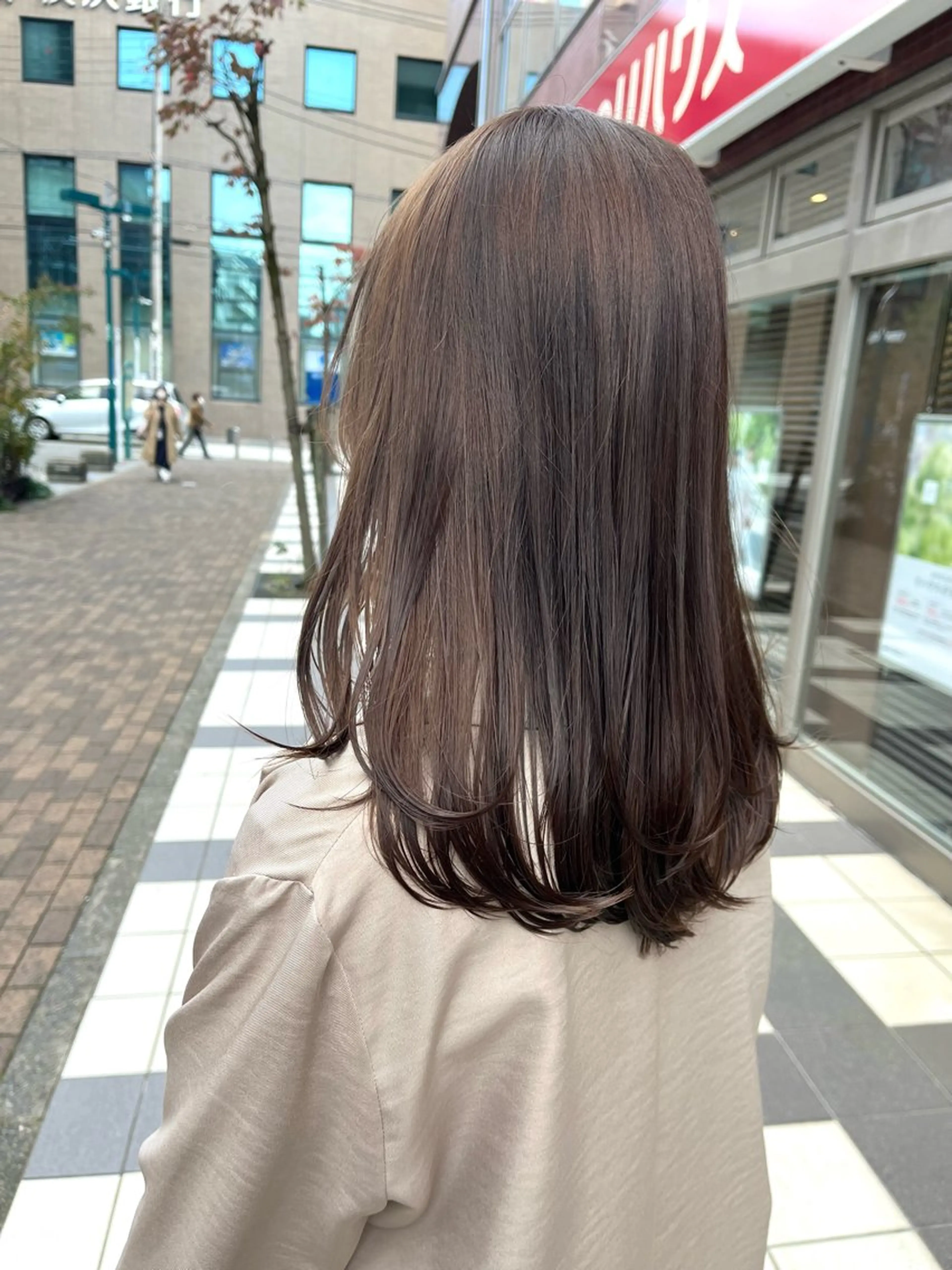 ロング カラー アッシュ アッシュブラウン ブラウンカラー ✨艶髪✨ 奈須晴香のヘアスタイル