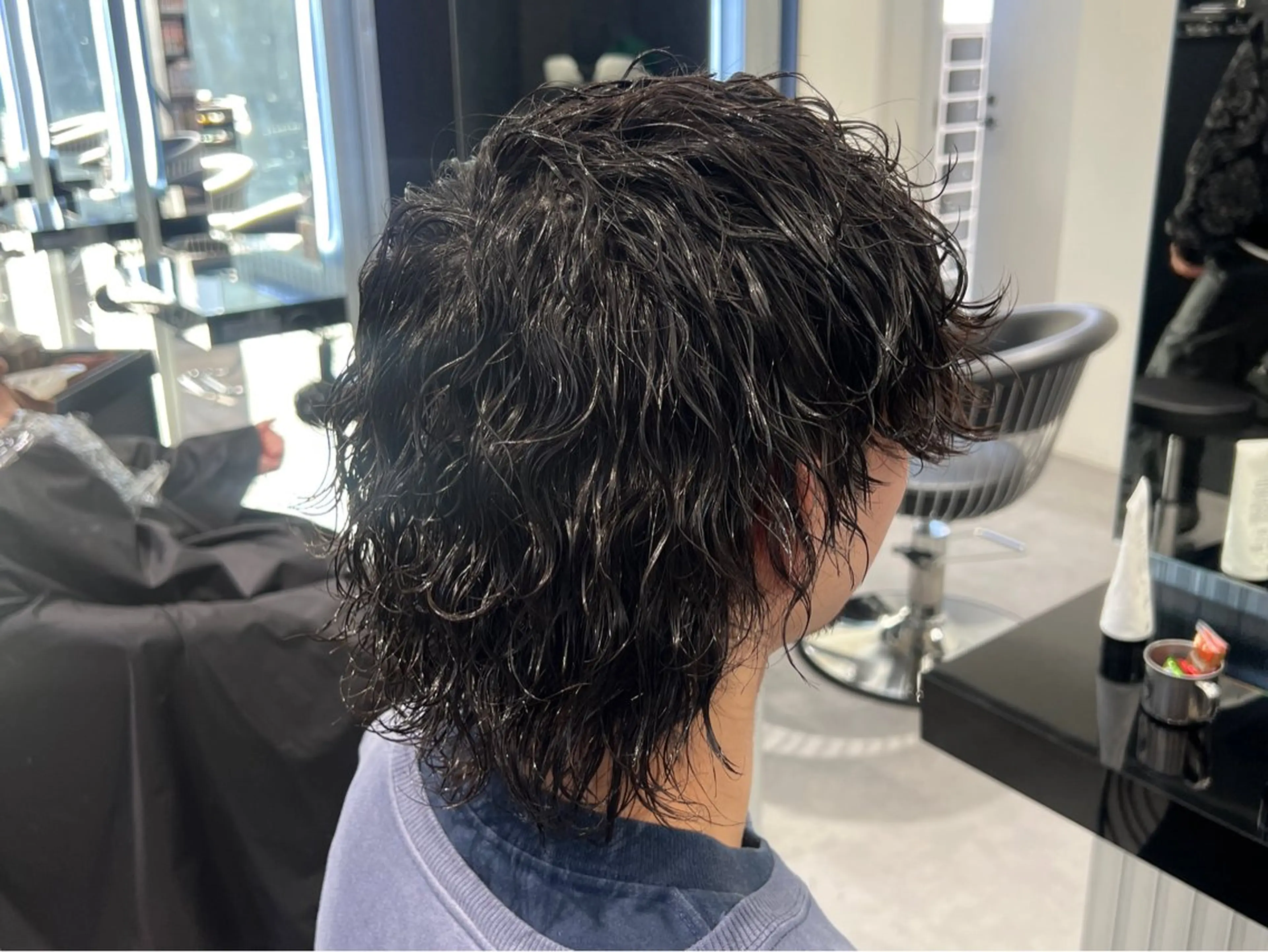 ミディアム ✨️ツイスパ波巻き特 化小杉澪生✨️のヘアスタイル