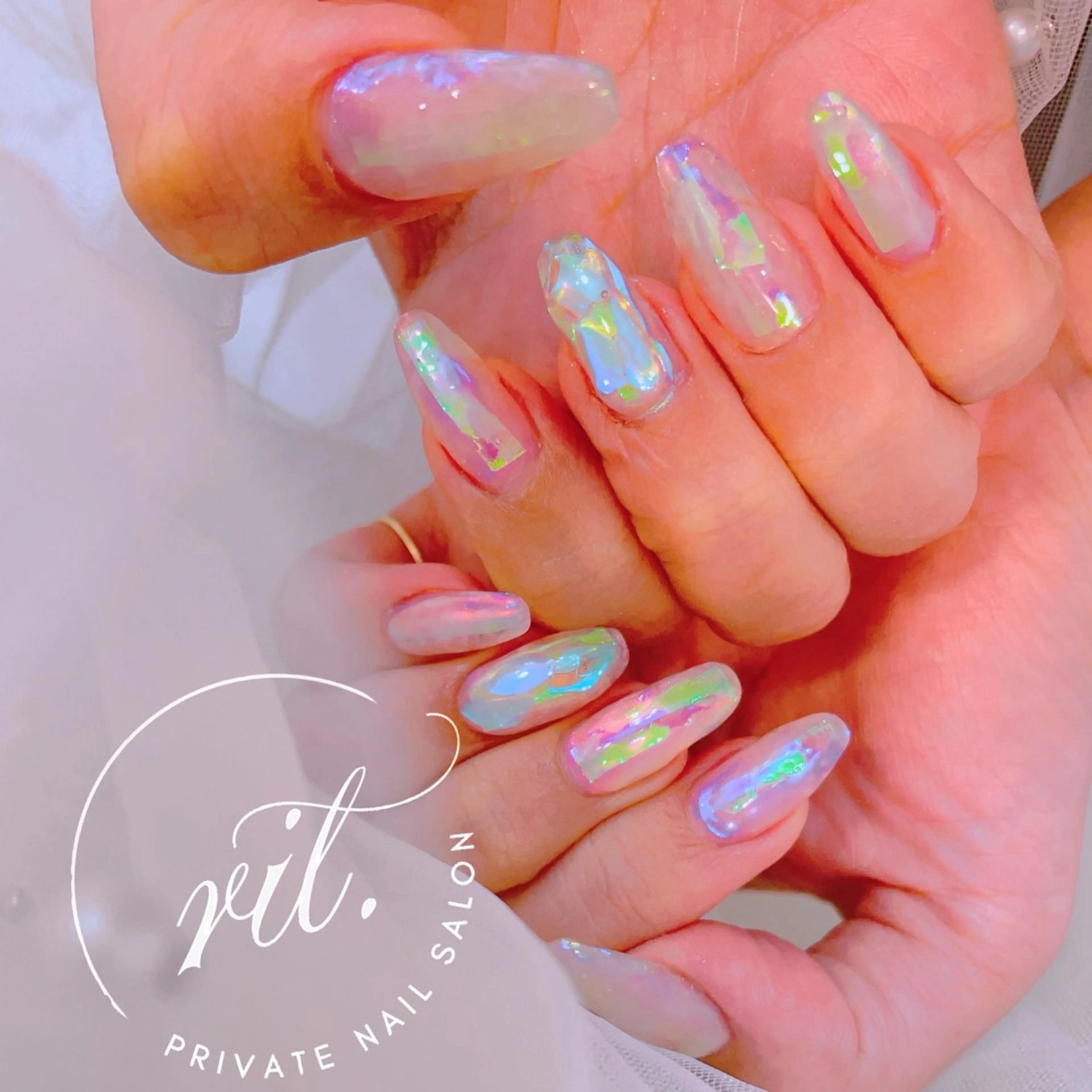 ネイル オーロラネイル 氷ネイル・うるうるネイル ミラーネイル 夏ネイル ハンドネイル rit. _リットのネイルデザイン
