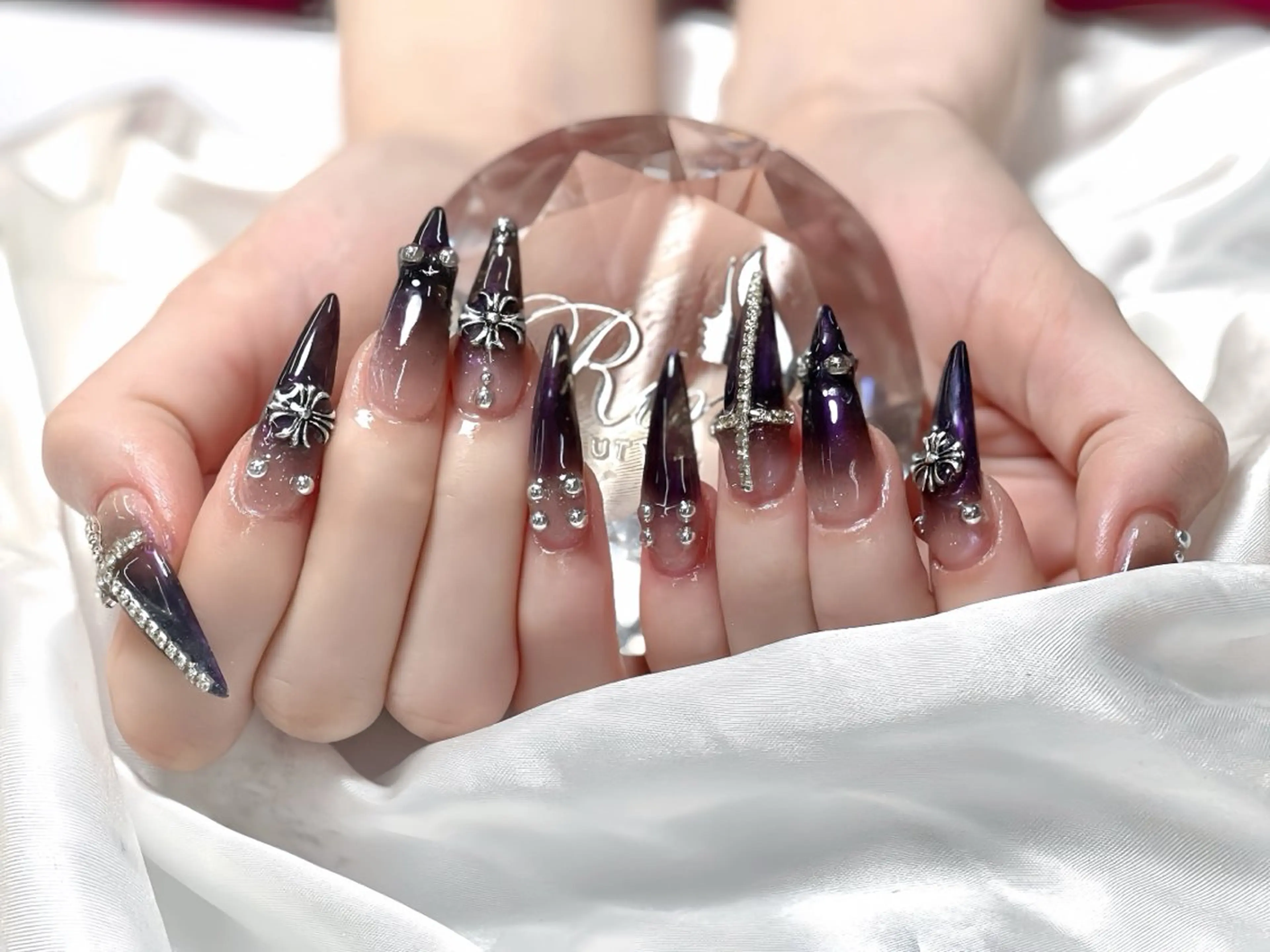 ネイル アートネイル ロングネイル ニュアンスネイル スカルプネイル ネイルチップ ハンドネイル Rin Nail 新大久保店のネイルデザイン