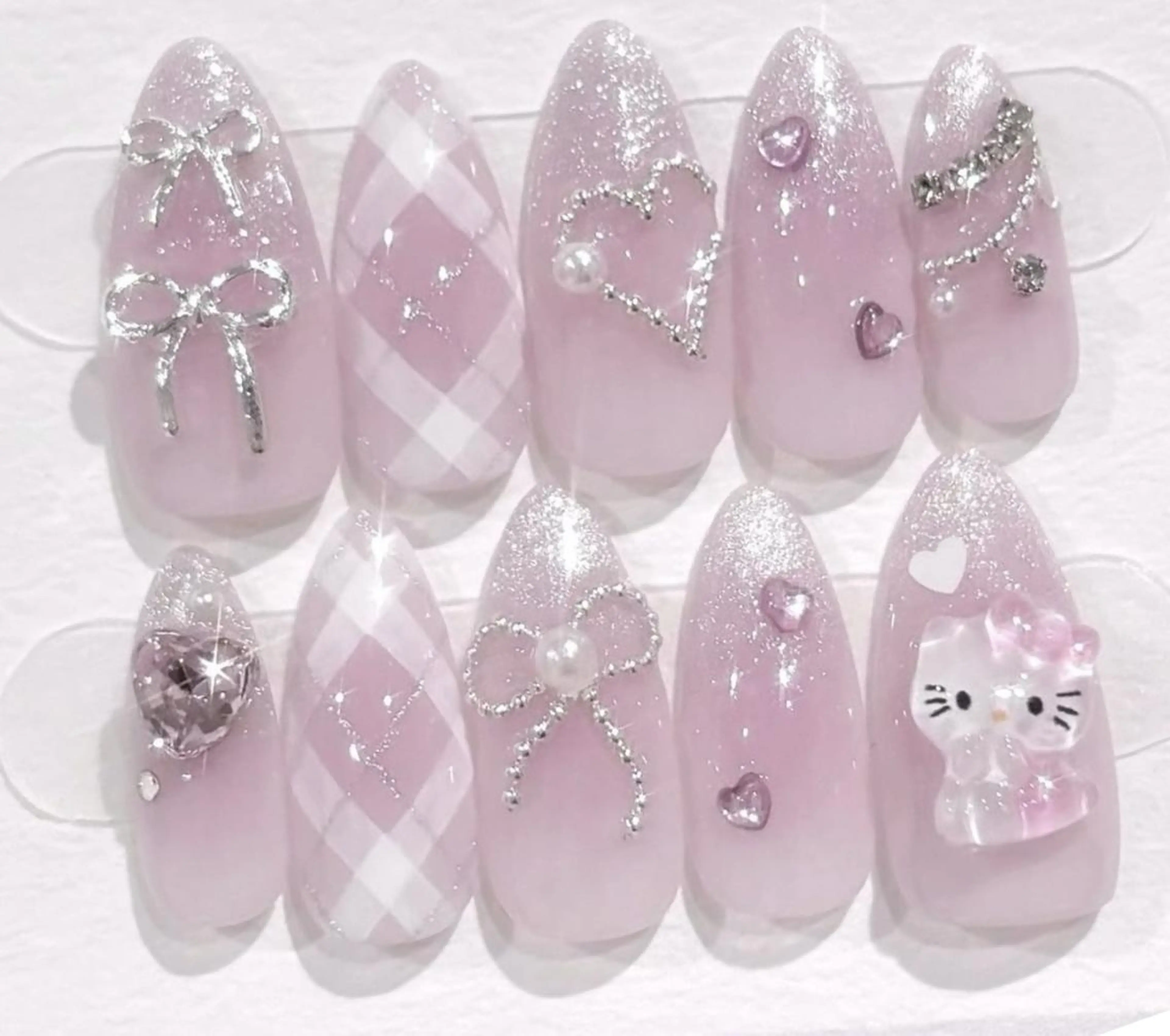 ネイル Nini Nail Salonのネイルデザイン