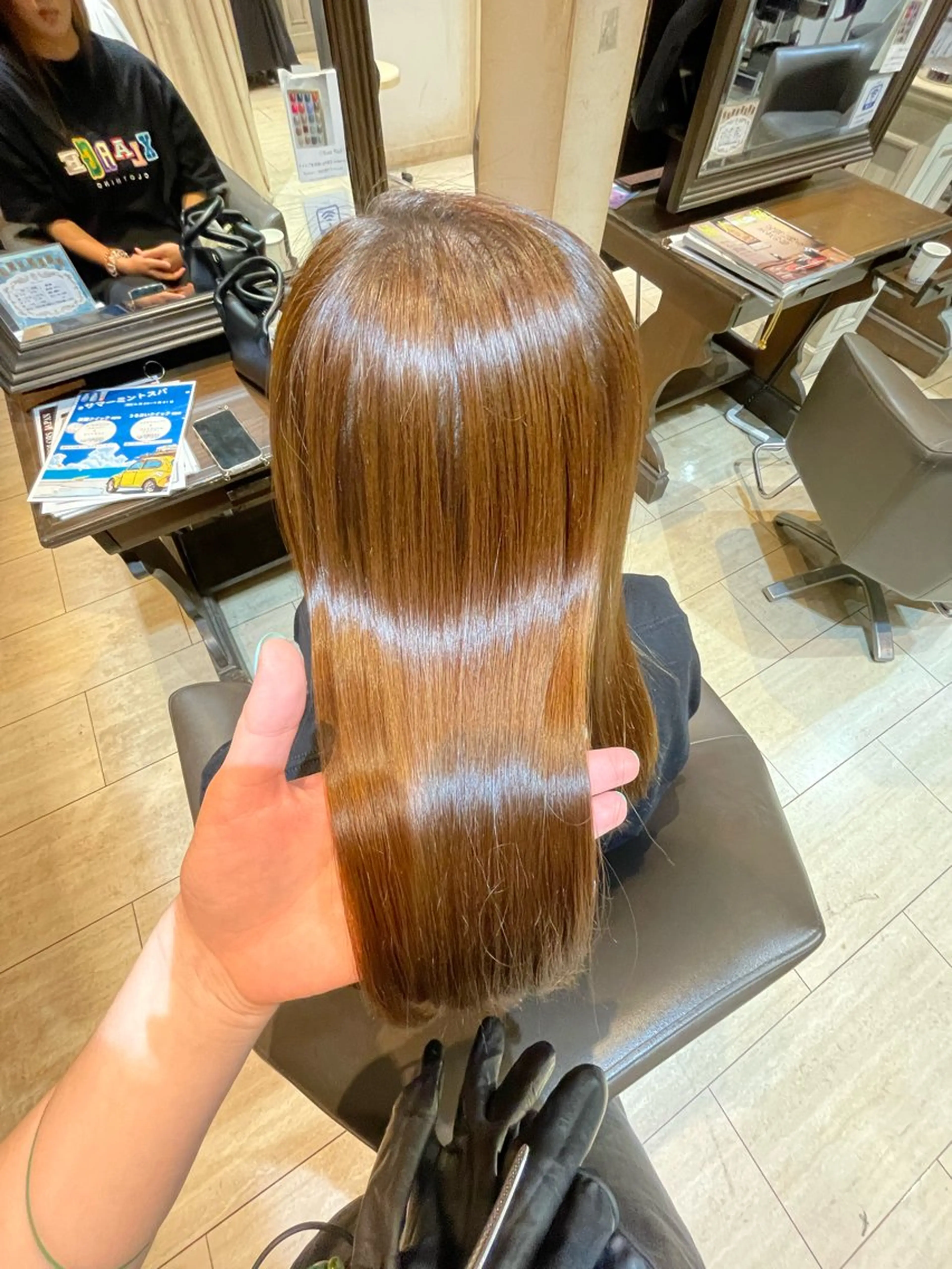 ロング 長谷 若奈のヘアスタイル