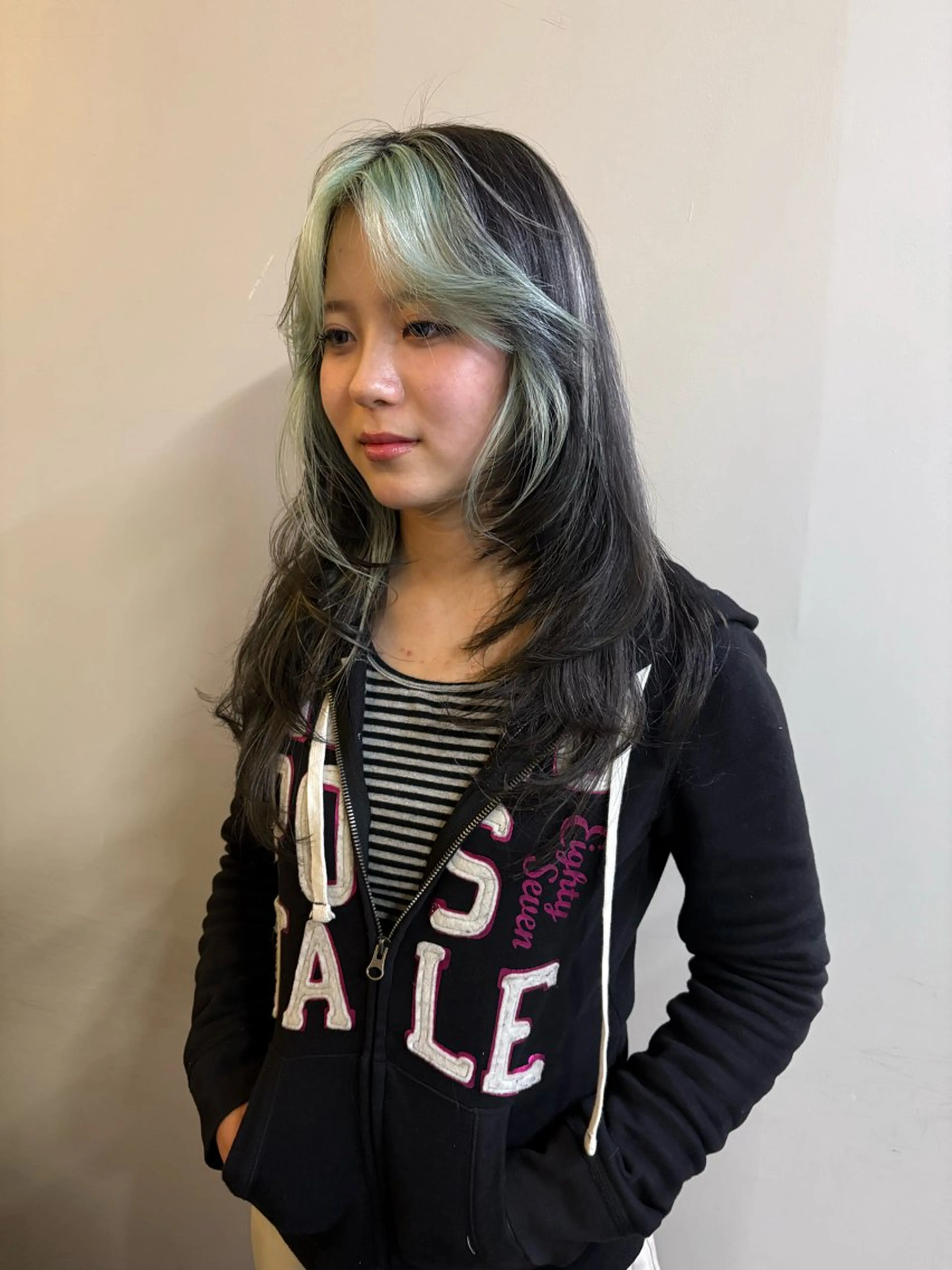 ロング カラー ハイトーン レイヤー🎀meiのヘアスタイル