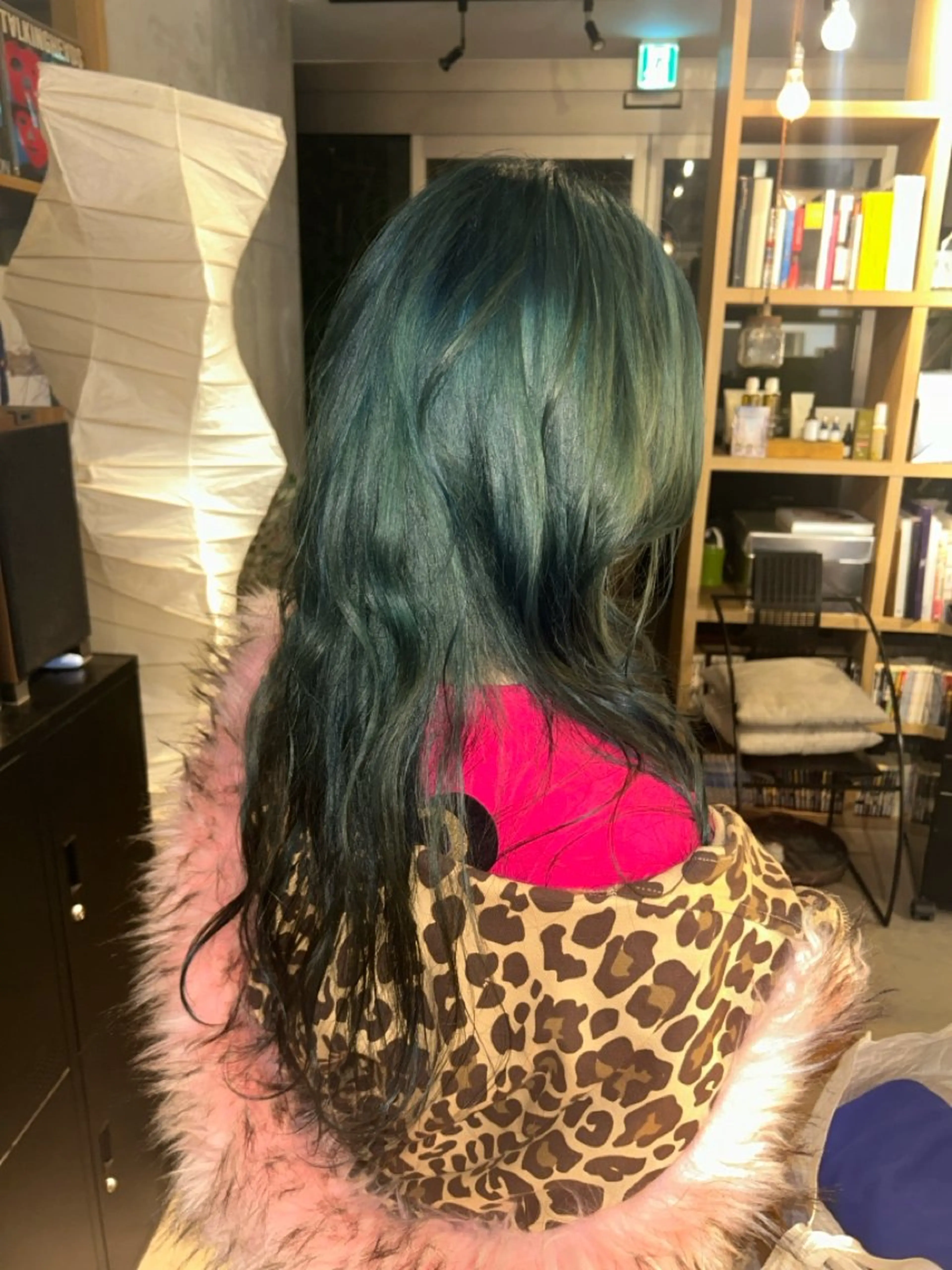 カラー ブリーチ ブルーカラー ヘアカラー ⭐️植田瑠菜⭐️ カラー／縮毛矯正のヘアスタイル