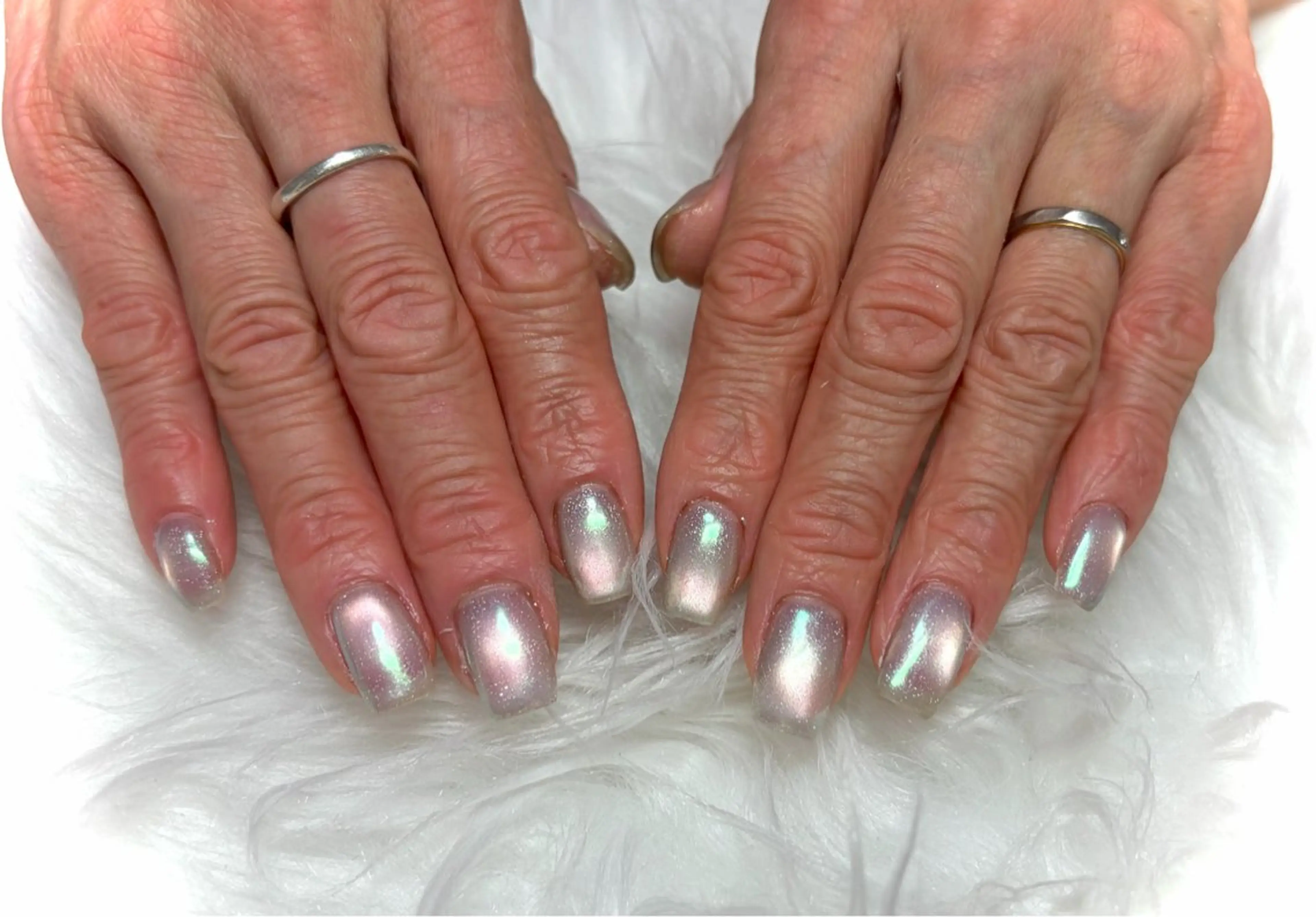 ネイル オーロラネイル マグネットネイル マグネットワンカラー ワンカラーネイル Nail room Aのネイルデザイン