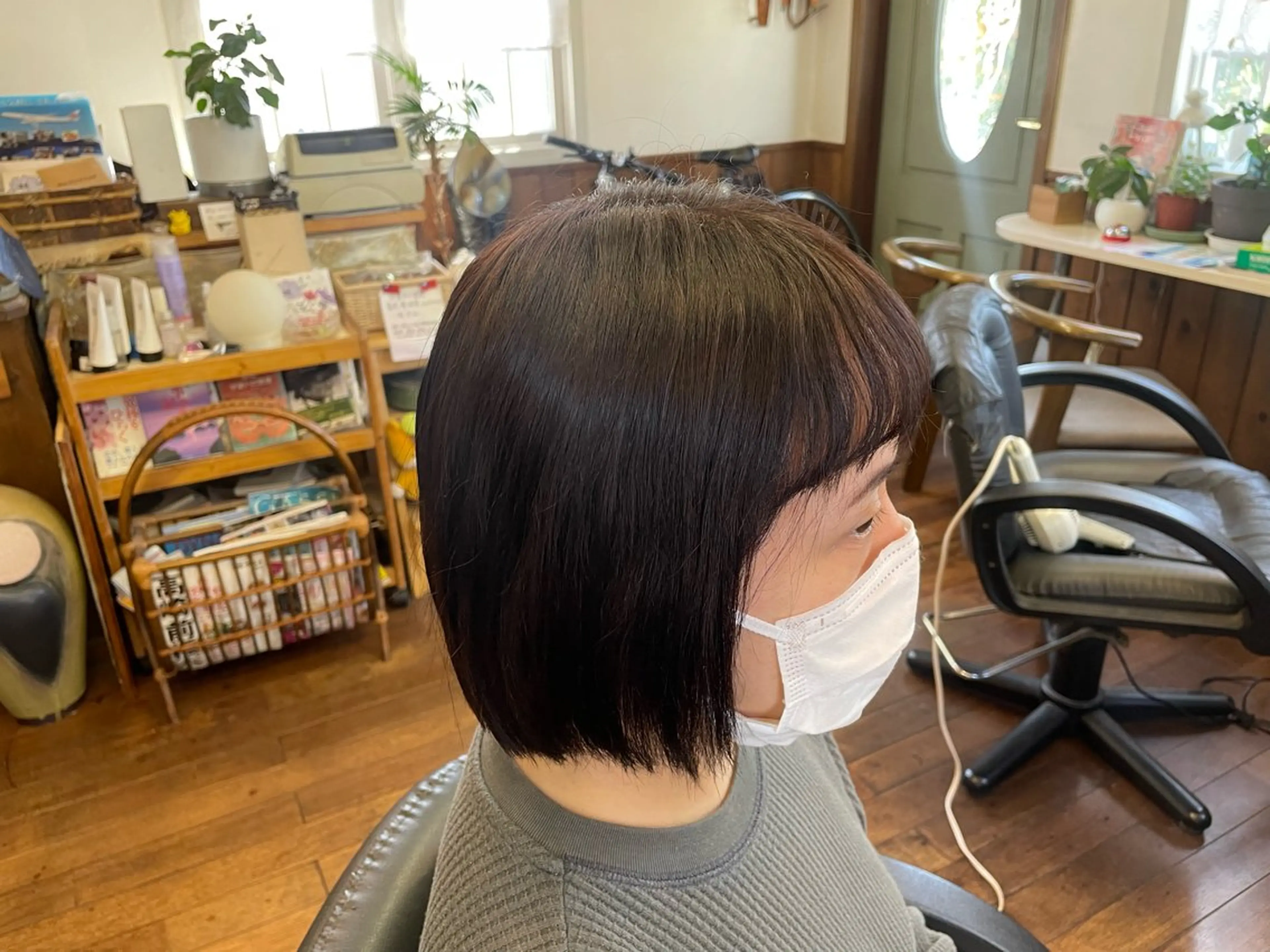 ショート 切りっぱなしボブ ボブ カット 井上 和久のヘアスタイル