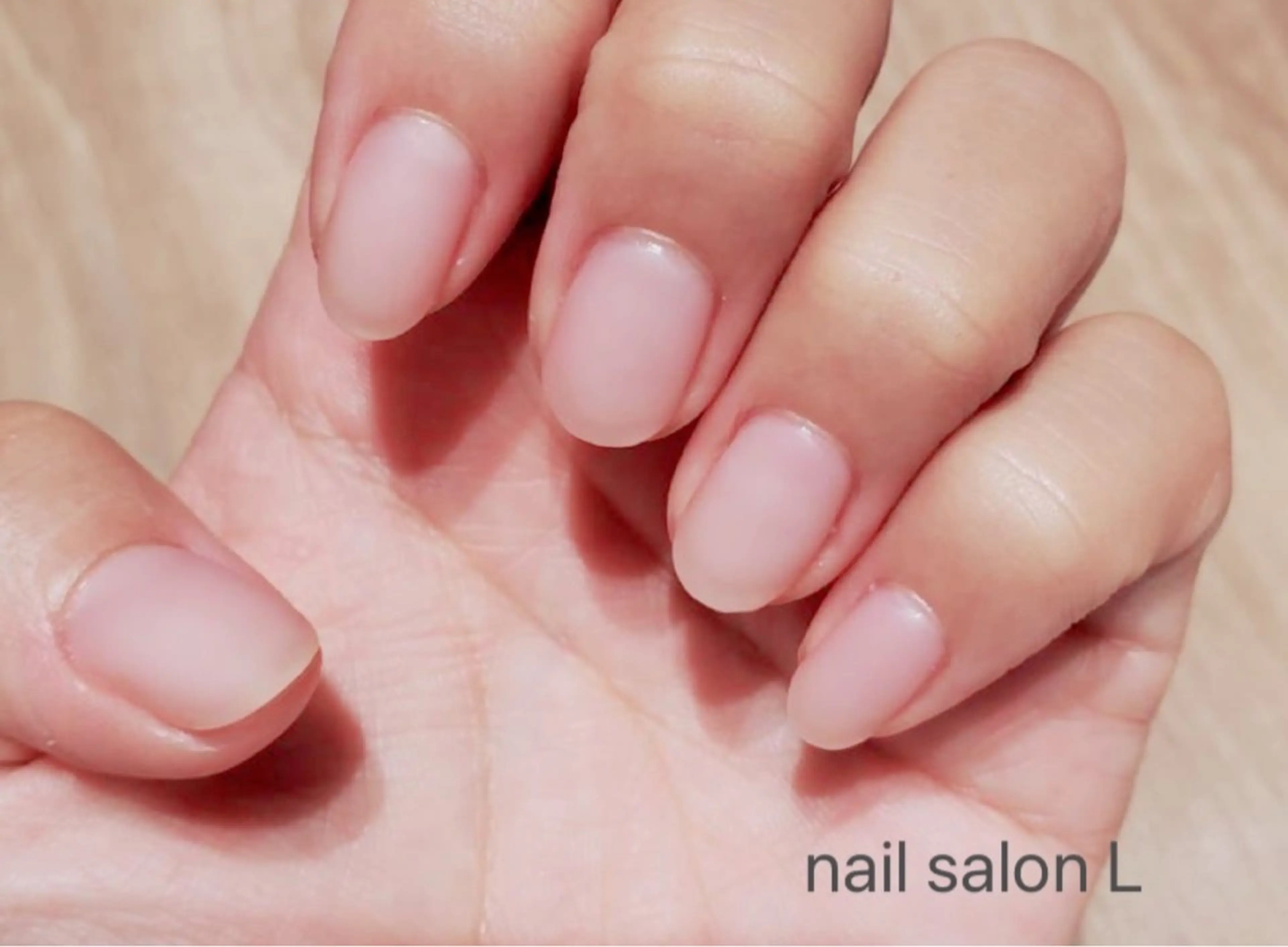 ネイル ジェルネイル マットネイル フットネイル 吉川市 ネイルサロンLのネイルデザイン