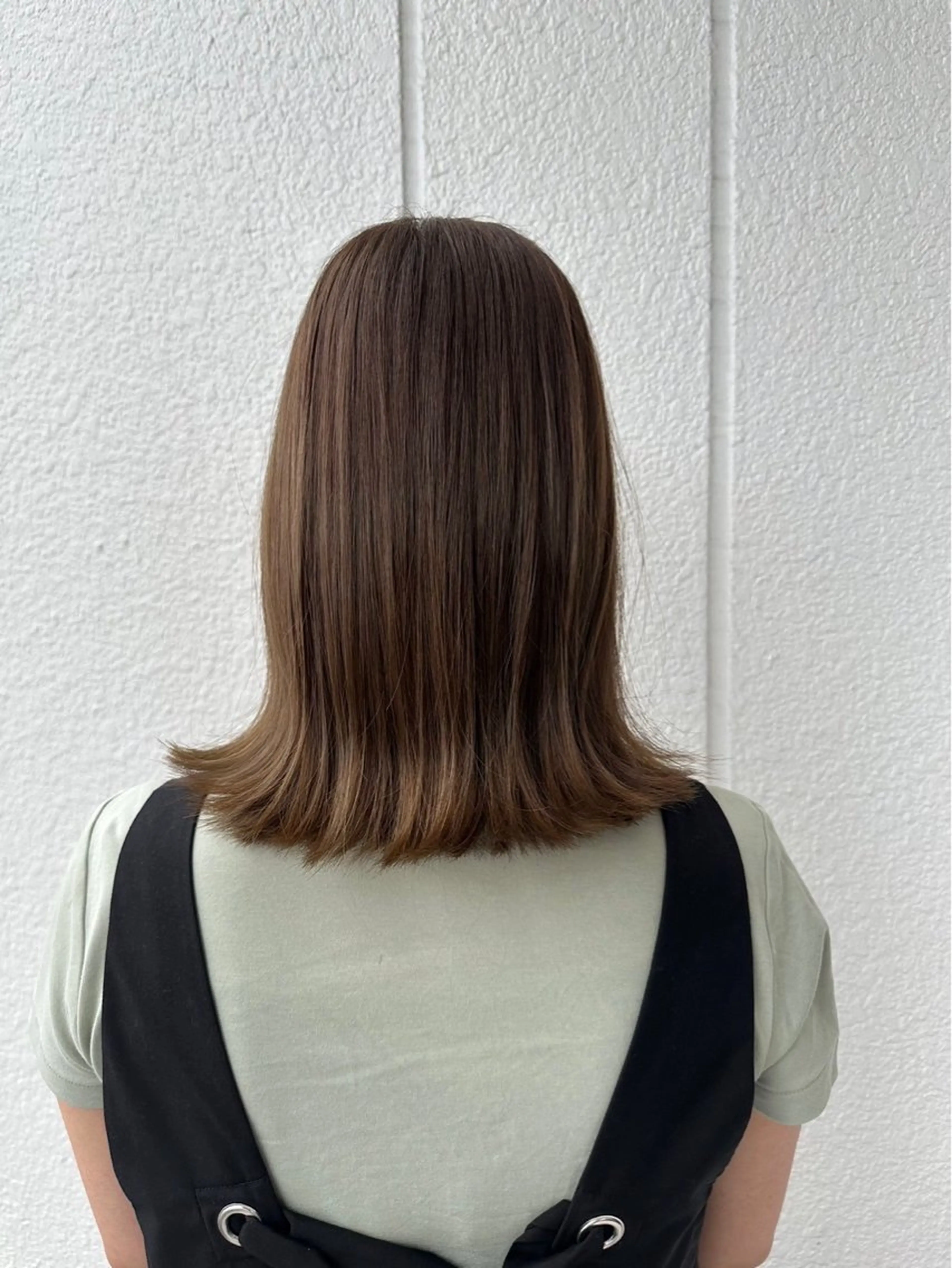 ミディアム エヌプランツ 和泉府中のヘアスタイル