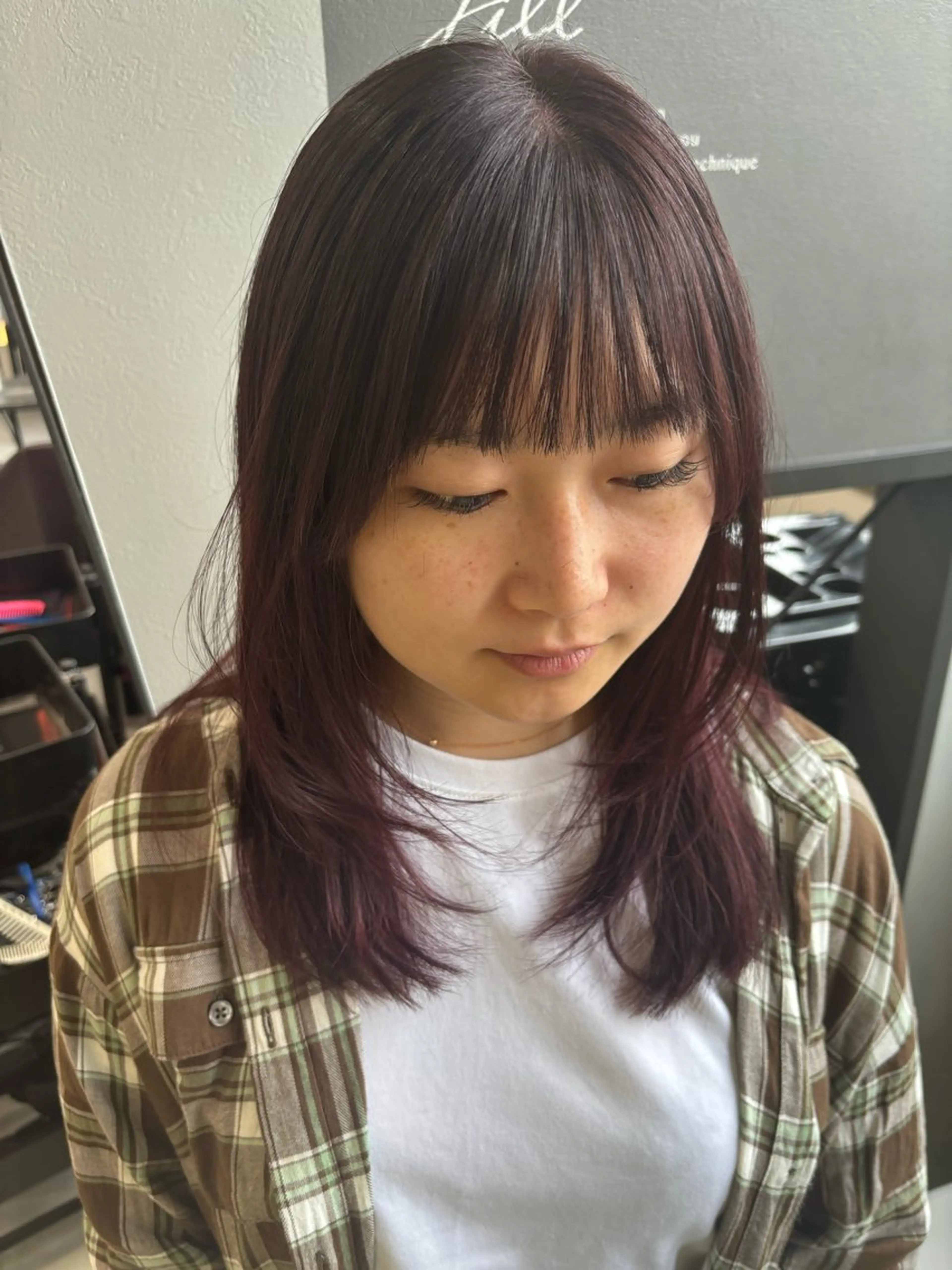 セミロング 顔まわりレイヤー 顔周りカット レイヤーカット カット ヘアカラー トリートメント ブリーチなしWカラー ヘアセット菜希のヘアスタイル