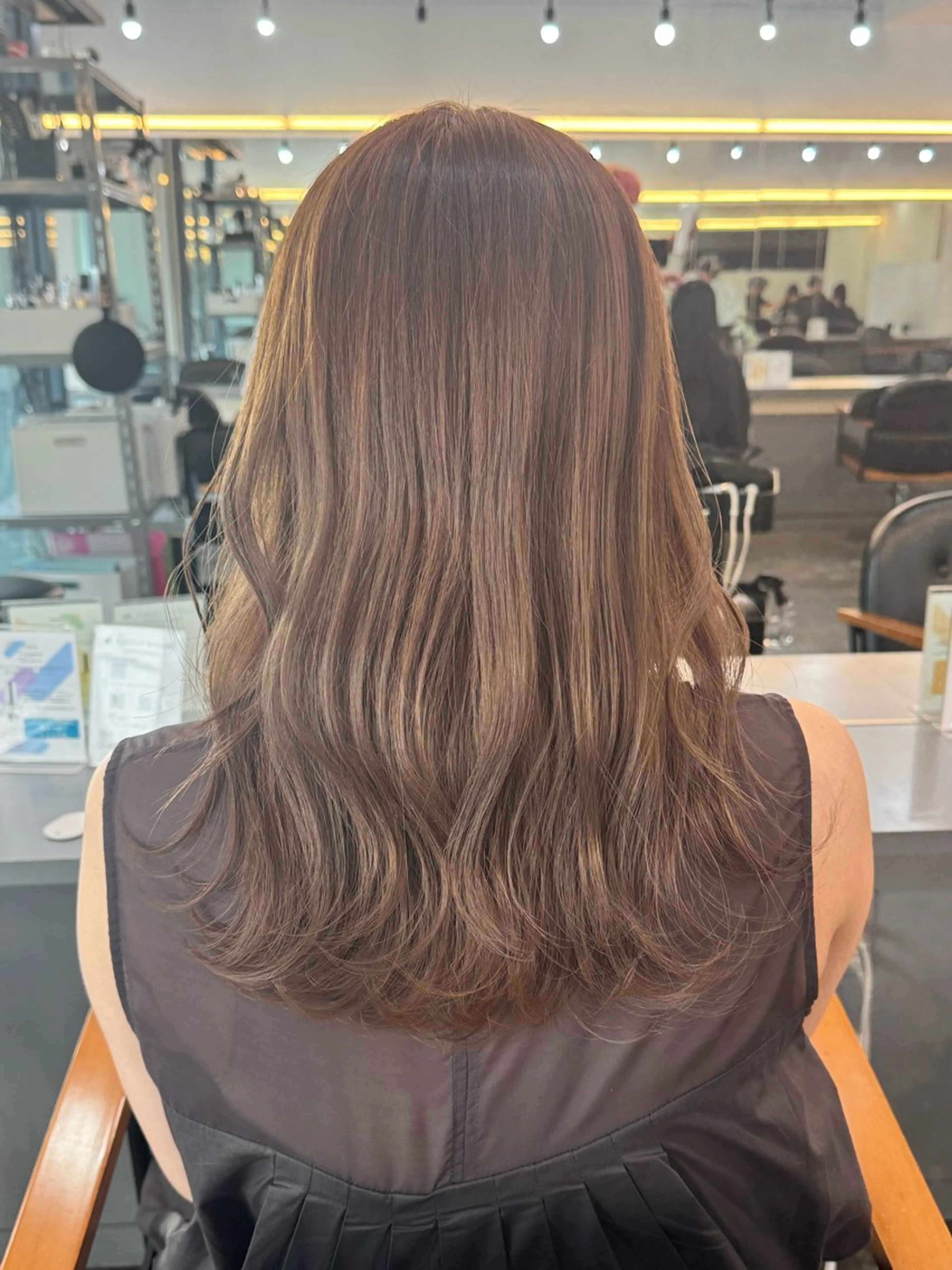 【人気No.3】透明感✨ブリーチ無しダブルカラー☆超音波トリートメント🔥¥9,000＃暖色カラー＃髪質改善＃韓国風の写真