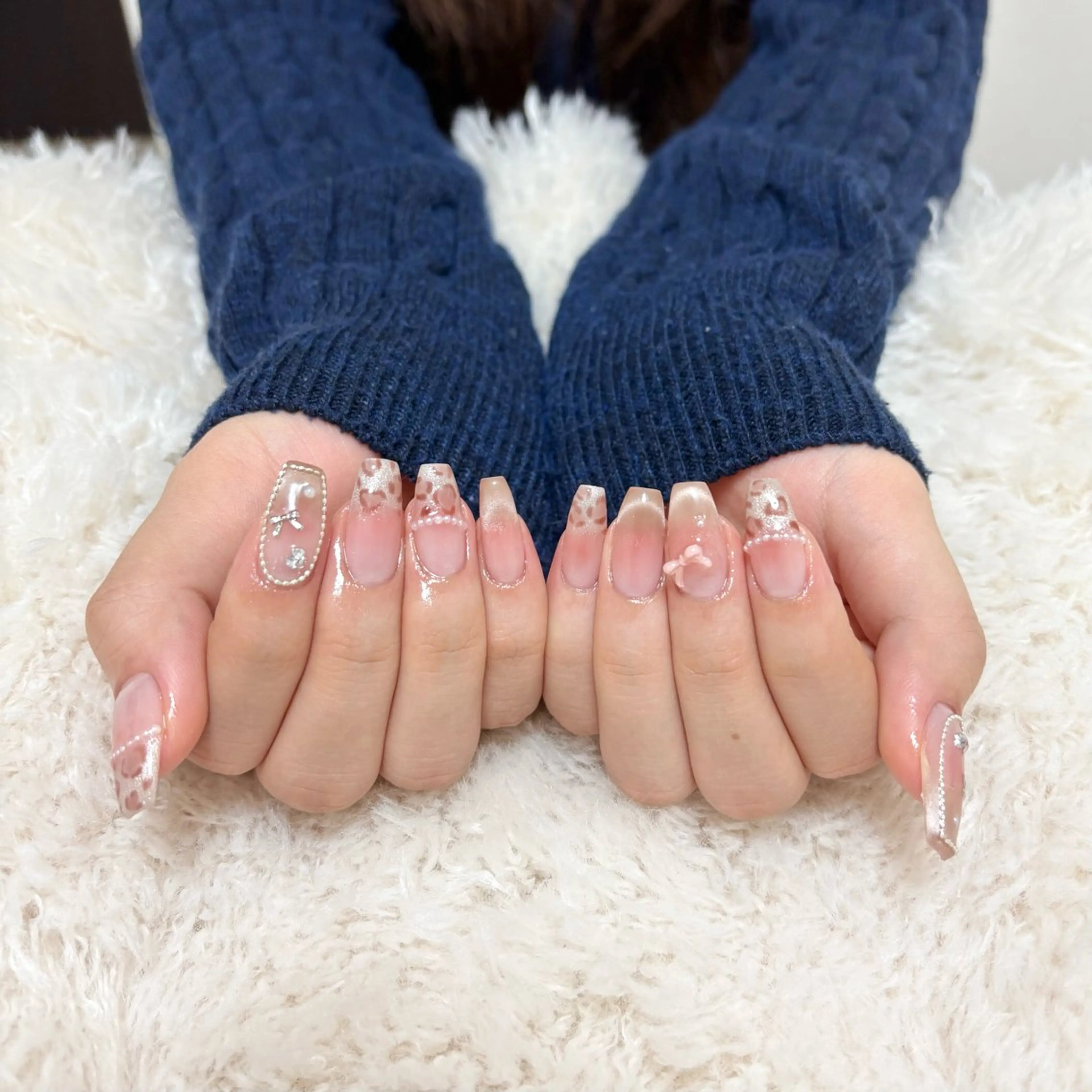 ネイル アニマル柄 チークネイル ピンク Sakura Lino三郷 尾張旭のネイルデザイン