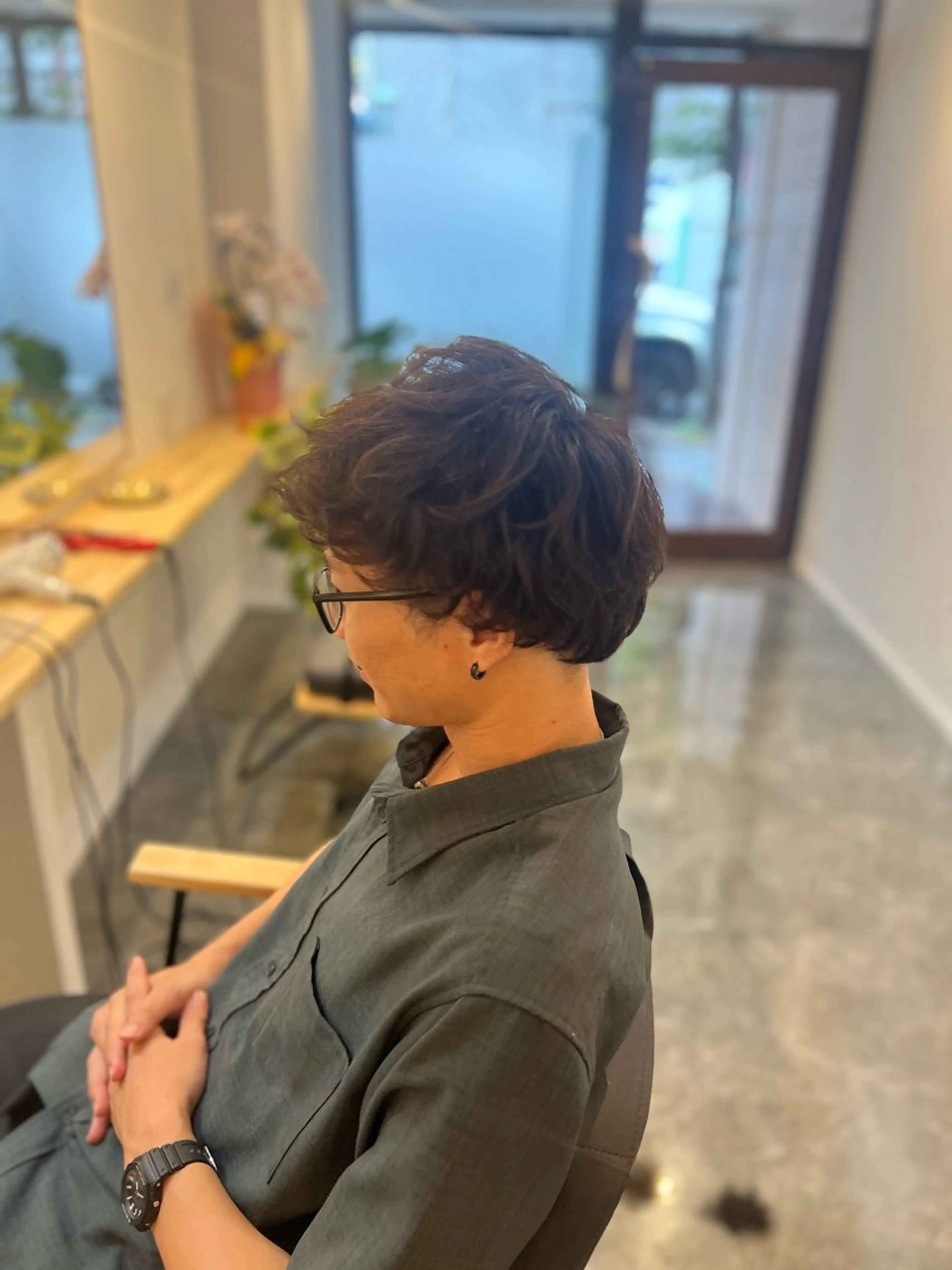 ショート パーマ １日１名限定募集✨✨ 髪質改善ストレートのヘアスタイル