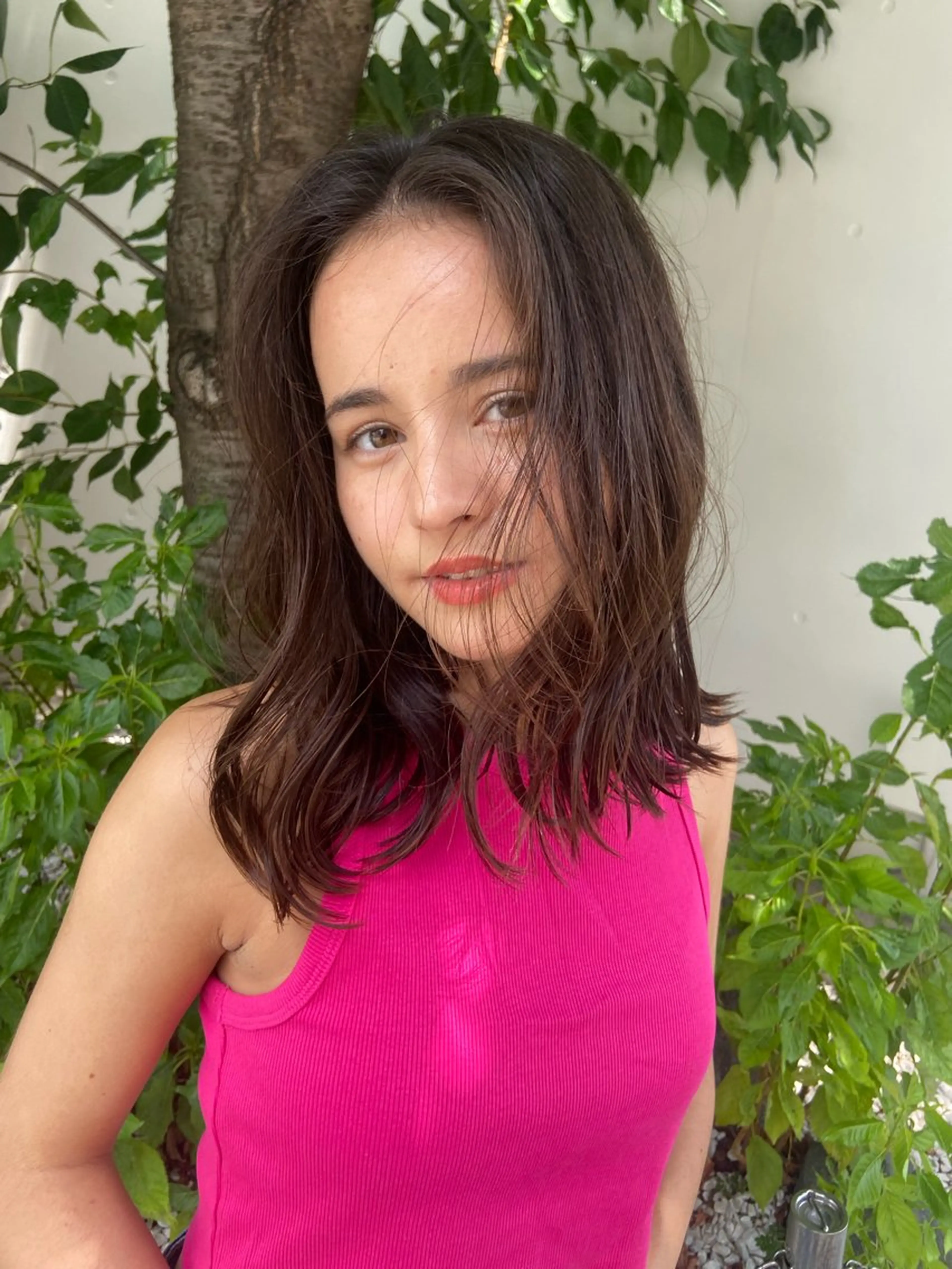 ミディアム ミディアムパーマ ボブ 伸ばしかけ 代官山所属・代官山 ボブヘアーのヘアスタイル