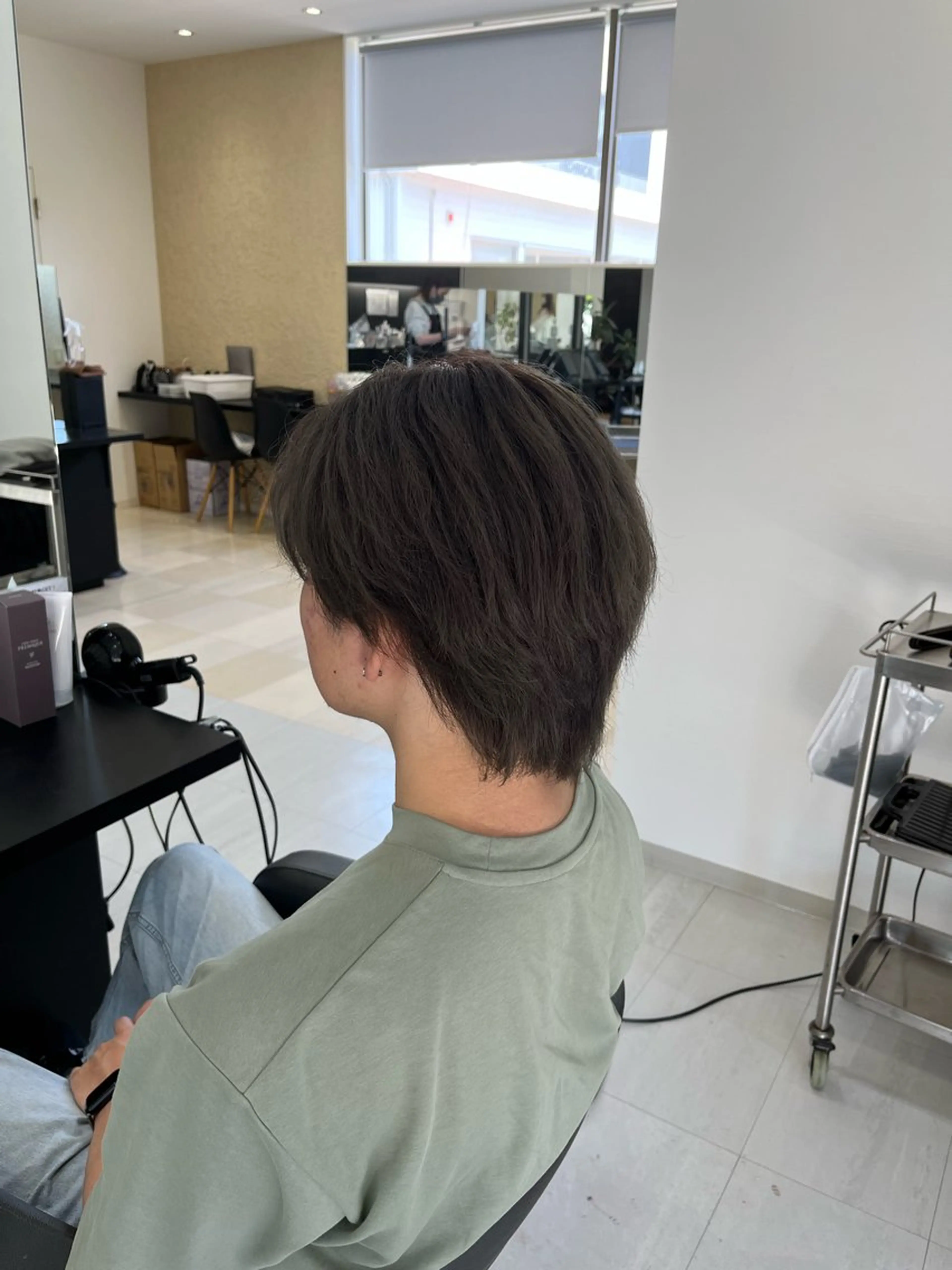 ショート カラー メンズ 諸岡 玲のヘアスタイル