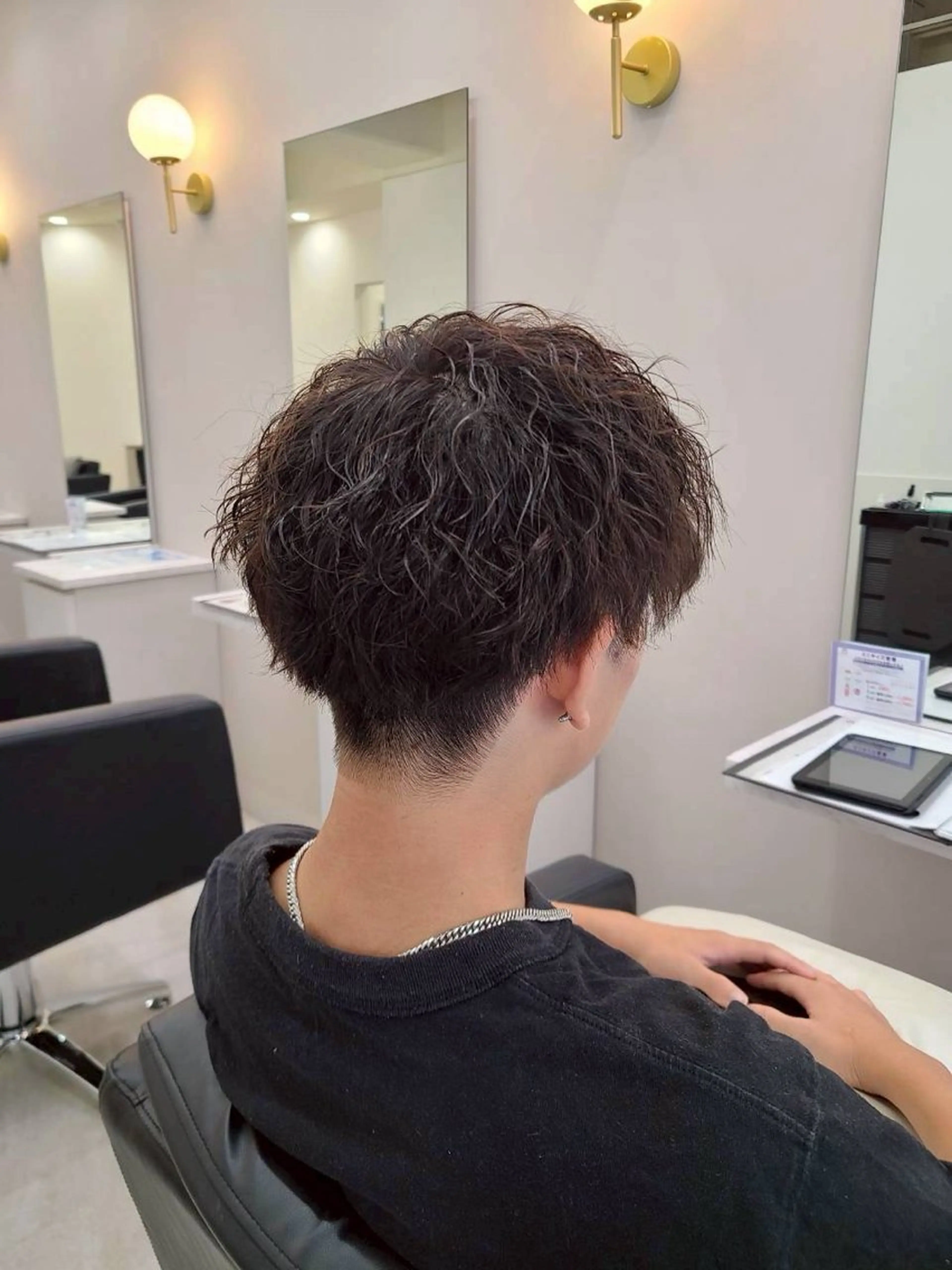 ❗️急募❗️【⚜️9時-18時　5名様限定⚜️】カット✂️+パーマ🌀（ポイントパーマも可能🙆‍♀️）の写真