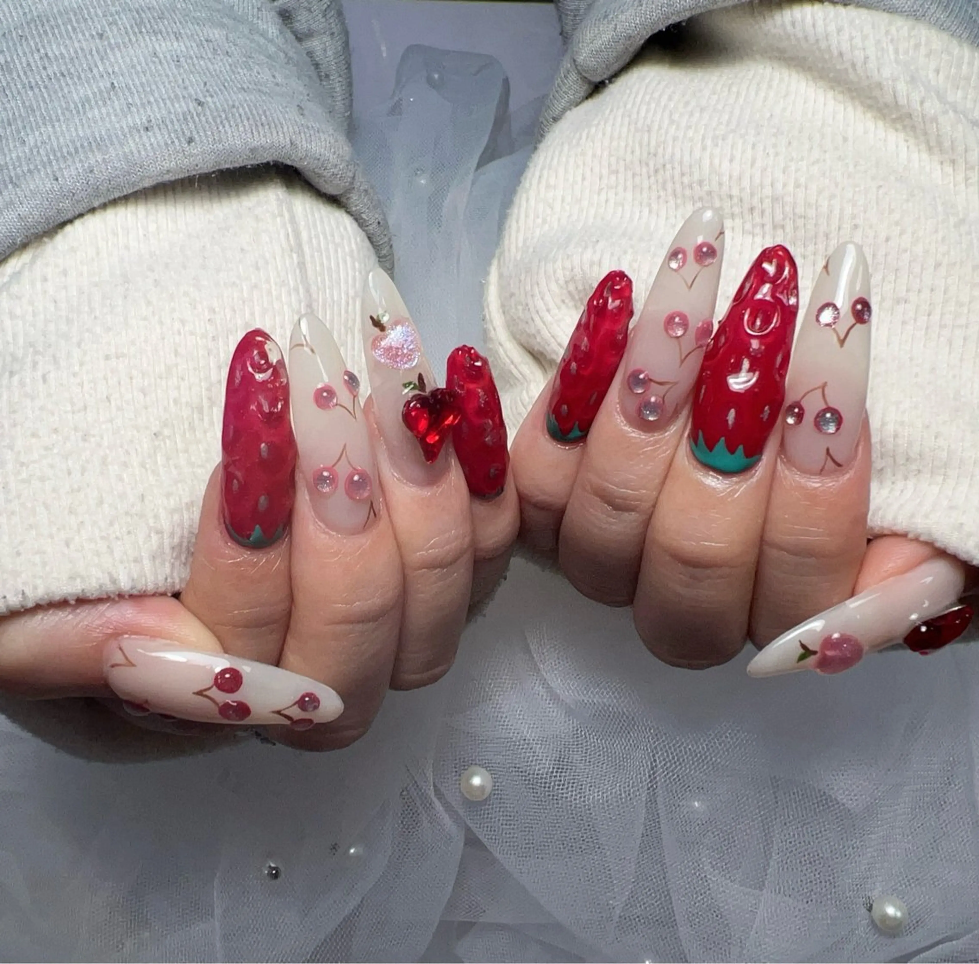 ネイル GUネイルサロン yumiのネイルデザイン