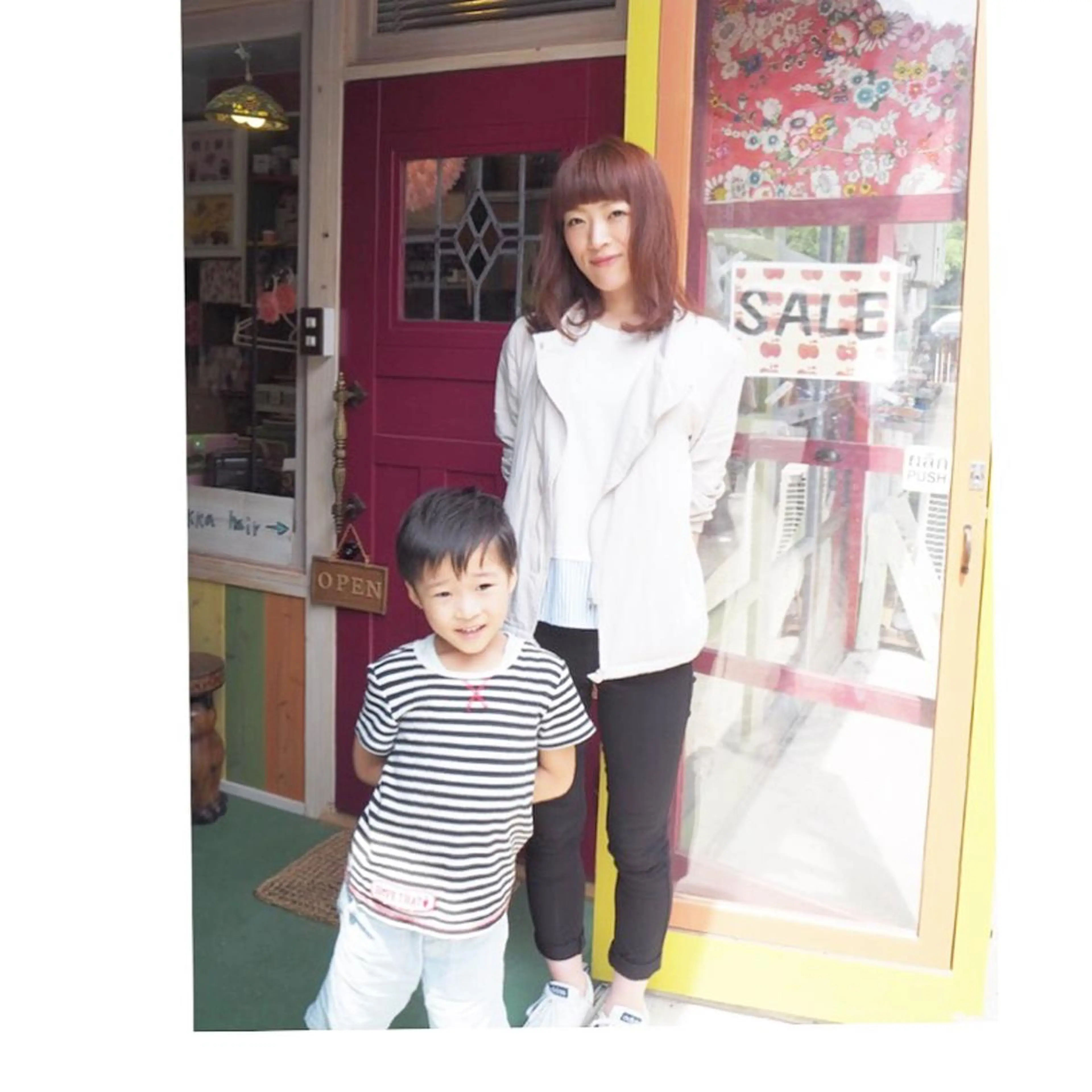 ミディアム カット ヘアカラー ポルタカリーナサロン yukariのヘアスタイル