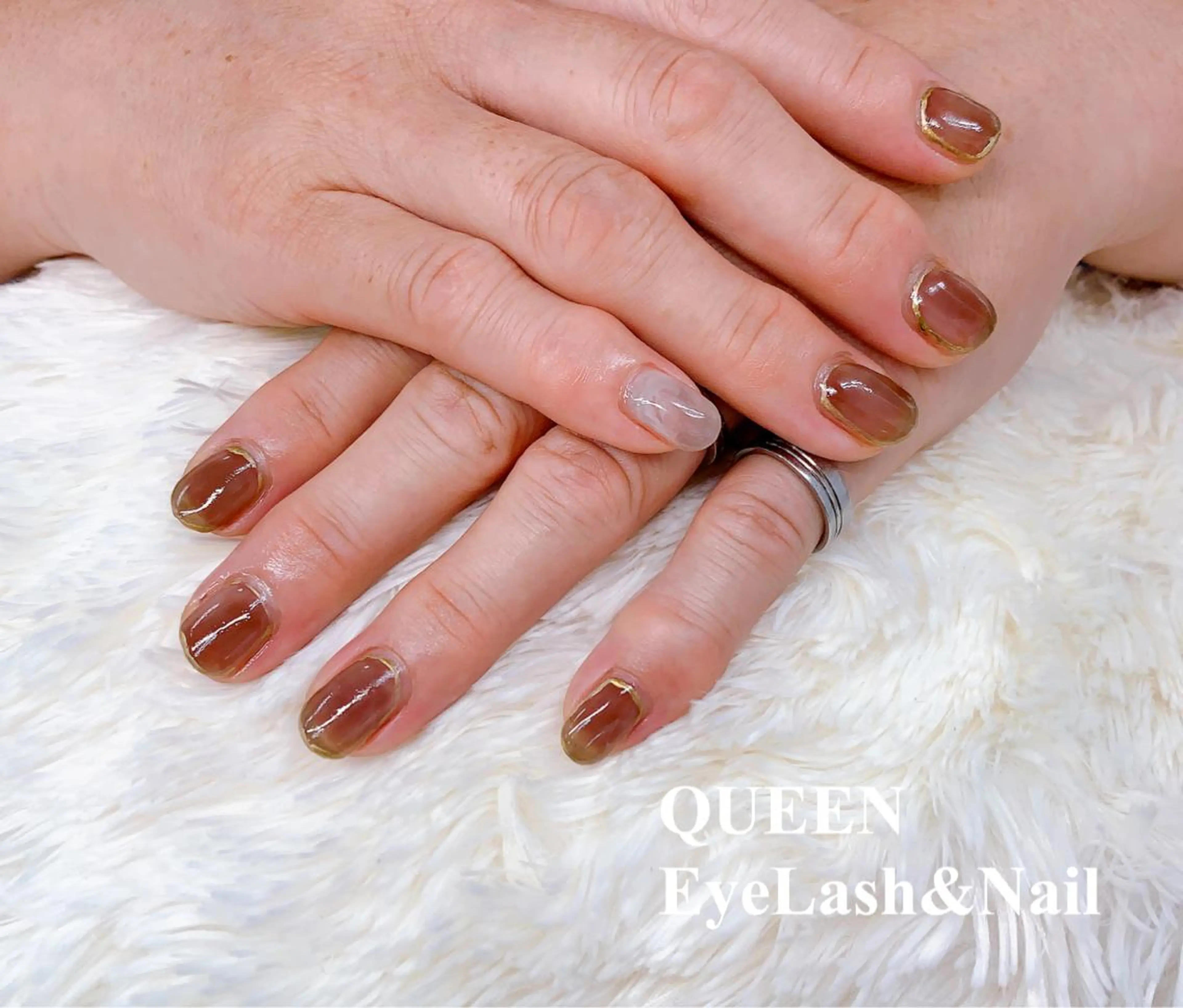 ミディアム カラー ハンドネイル Bloom Nailのネイルデザイン