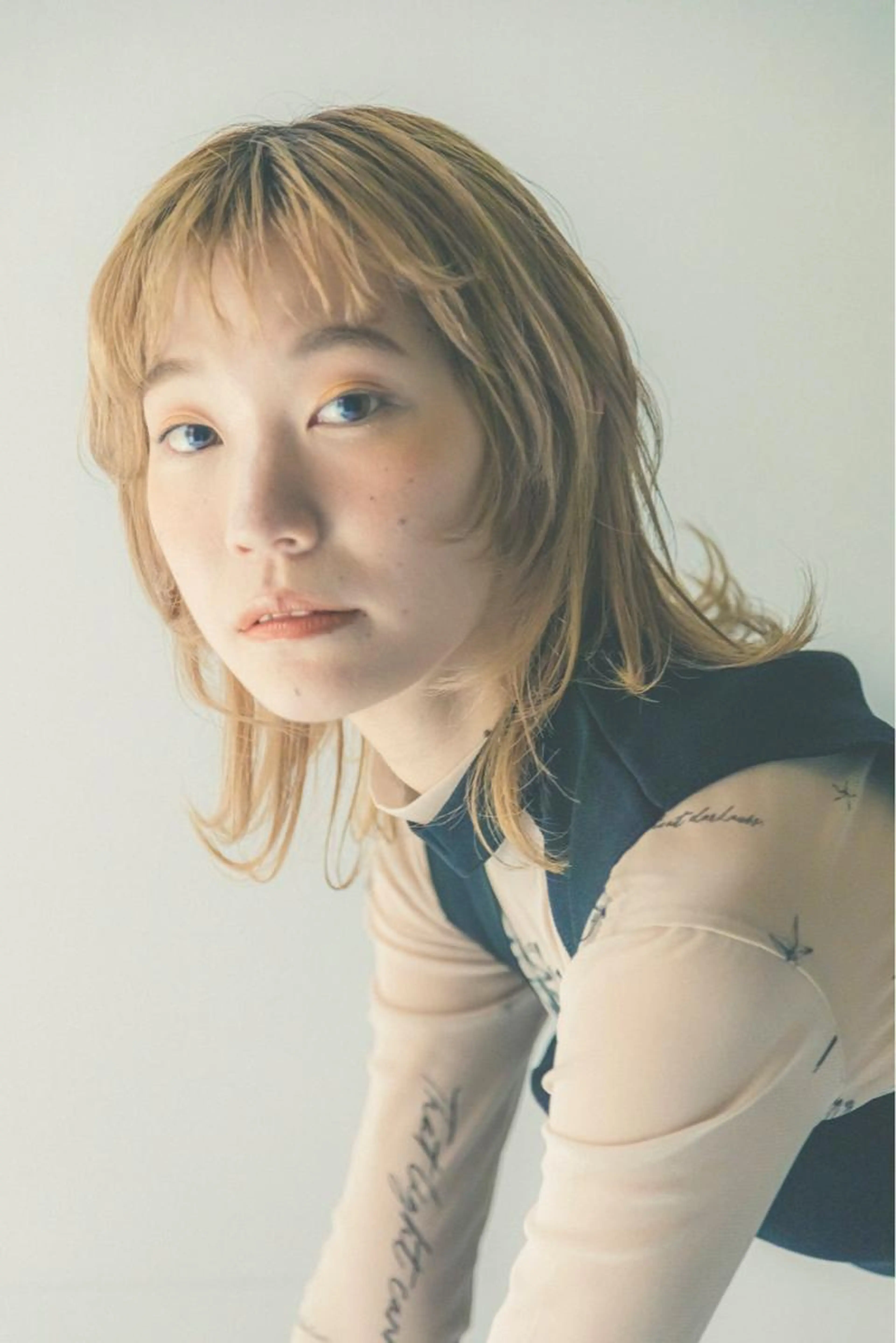 【透明感あふれる】💎ケアブリーチ💎➕透明感カラー➕前髪カット➕限定トリートメントの写真