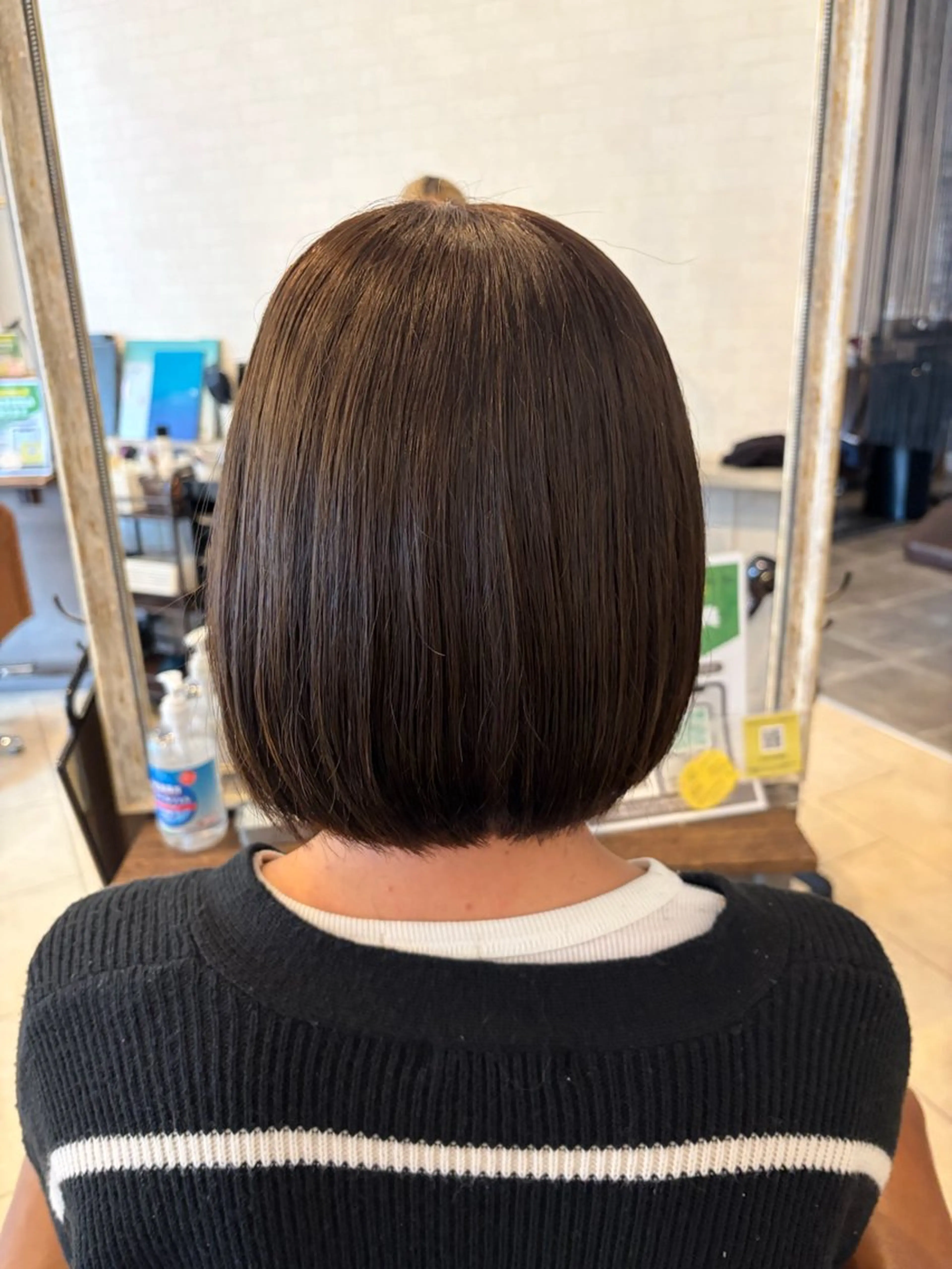 ショート カット ヘアカラー トリートメント 小椋 亜未のヘアスタイル