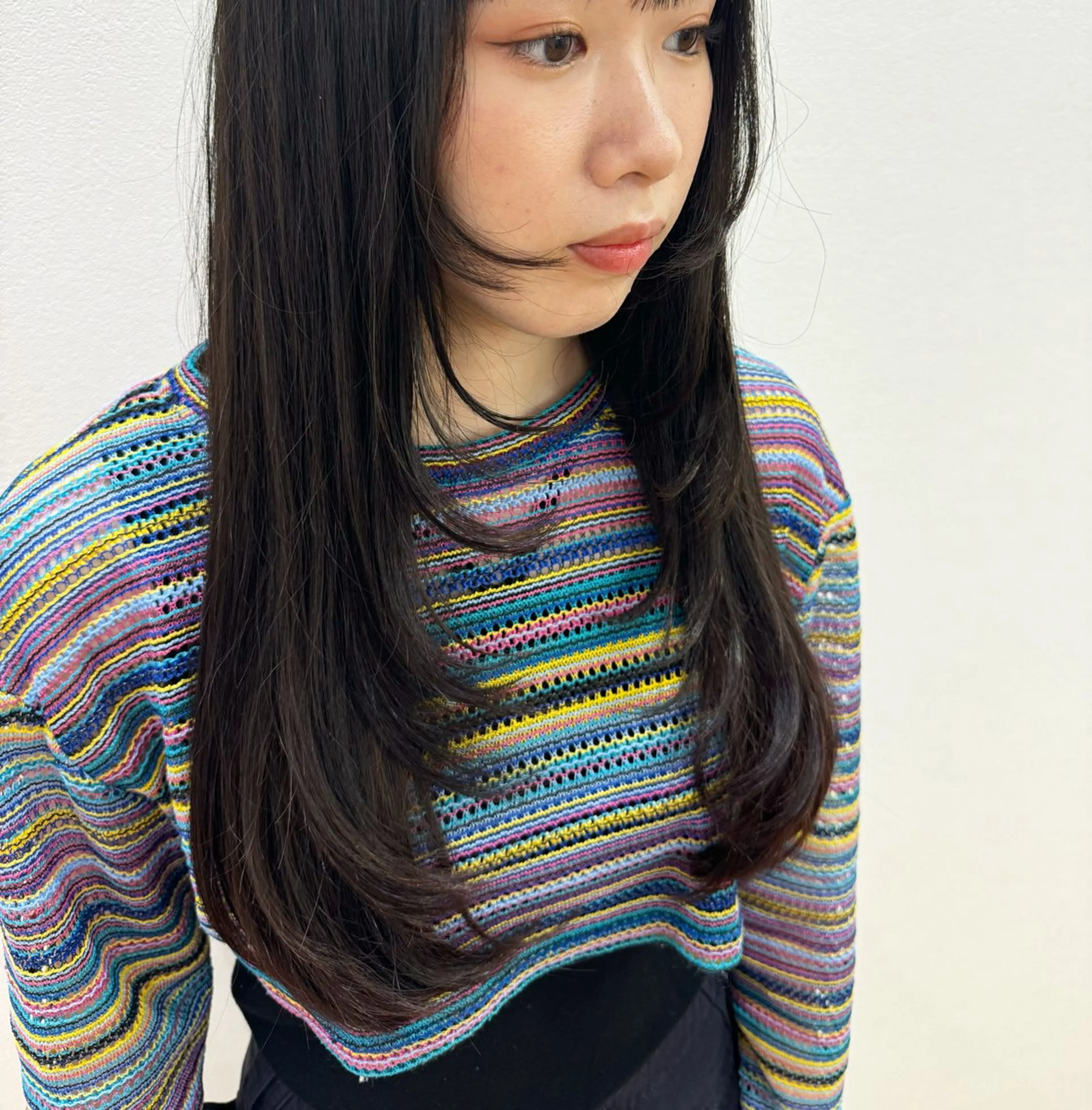 ロング 顔まわりレイヤー 顔周りカット レイヤーカット カット トリートメント 佐々木 有彩のヘアスタイル