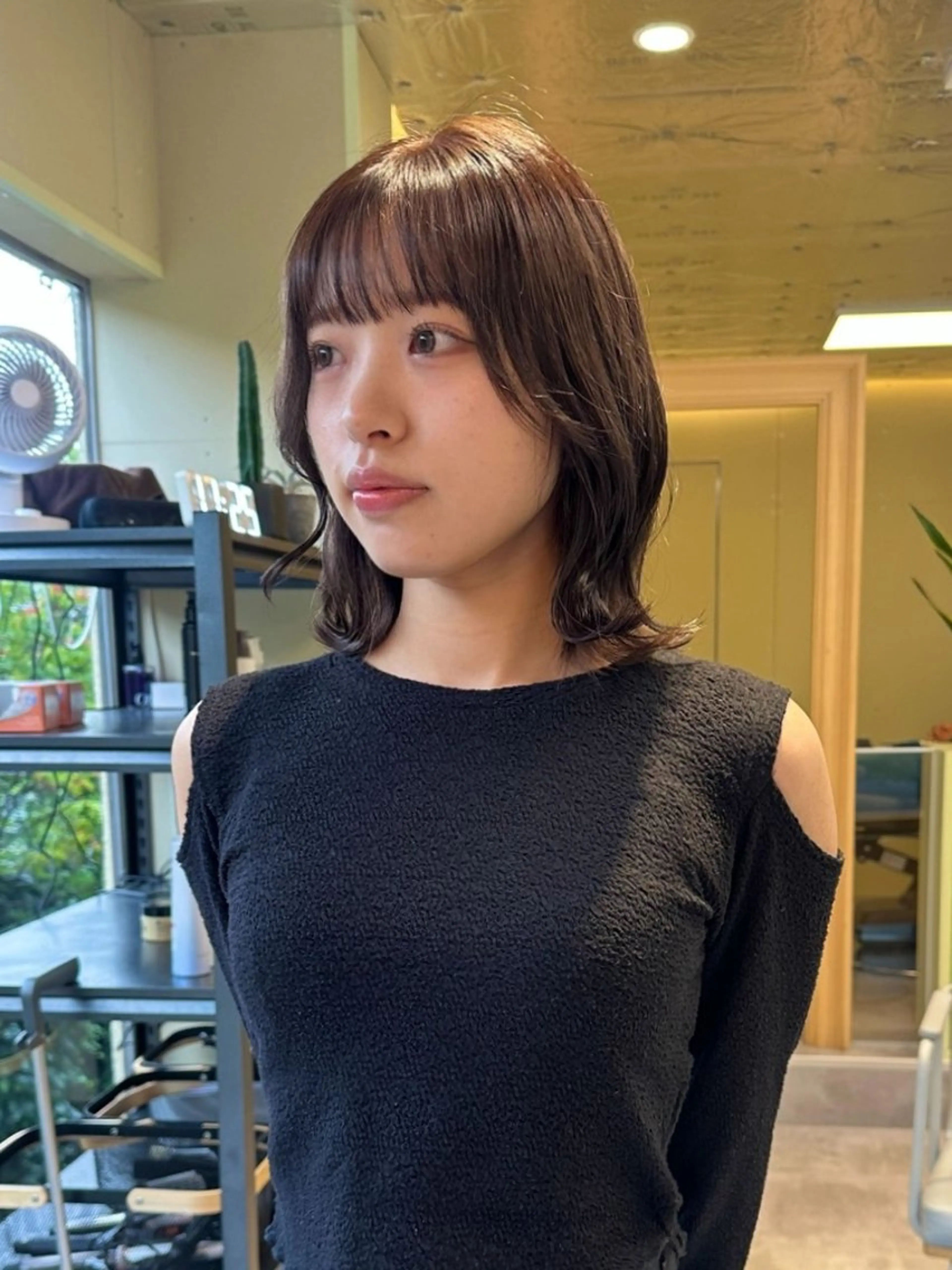 ショート ボブ 外ハネヘア カット ヘアカラー トリートメント ボブ人気No,1✨ TAME副店長のヘアスタイル