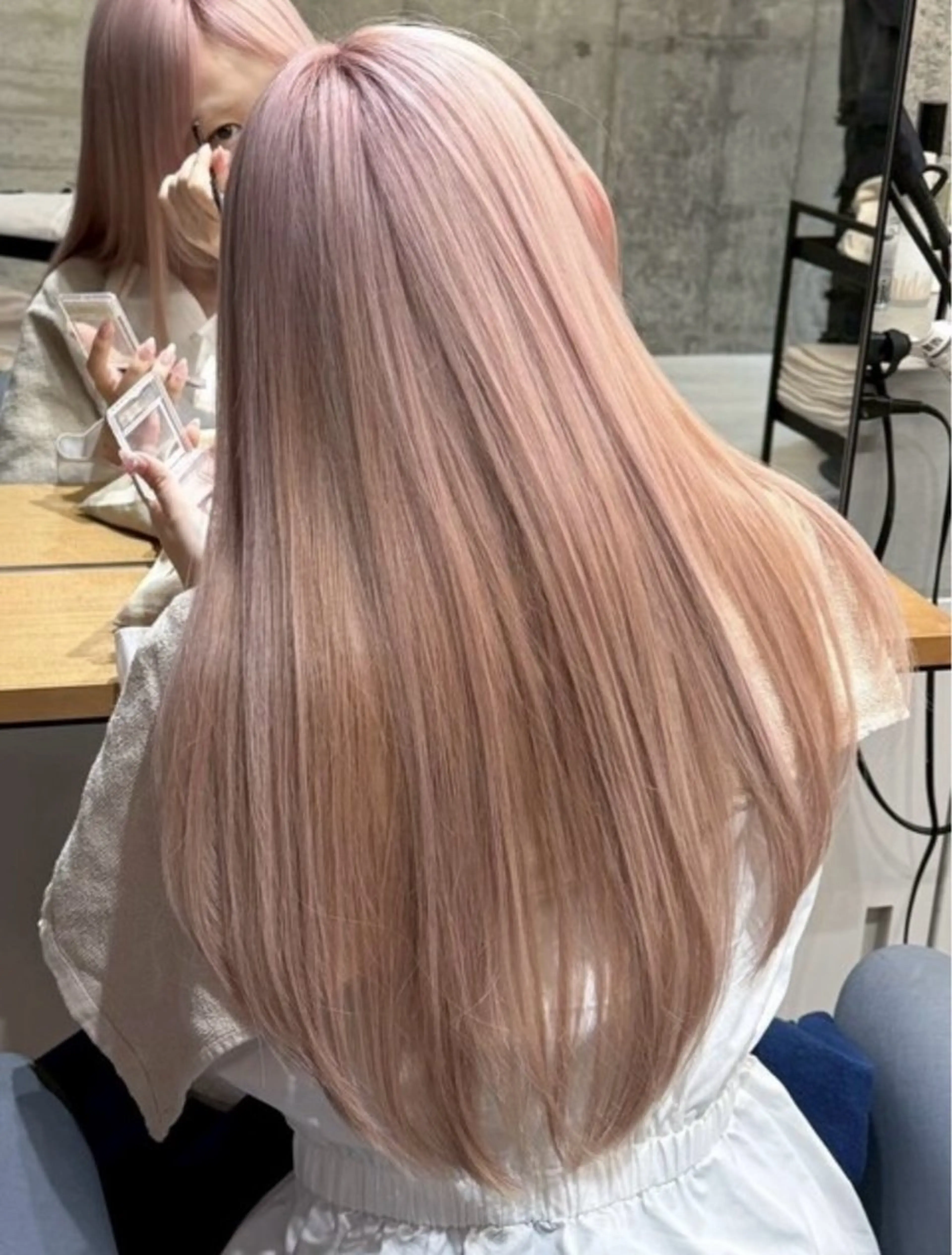 【学割U24】透明感ダブルカラー(ブリーチ１回)＋超音波TR　¥19305→￥15400の写真