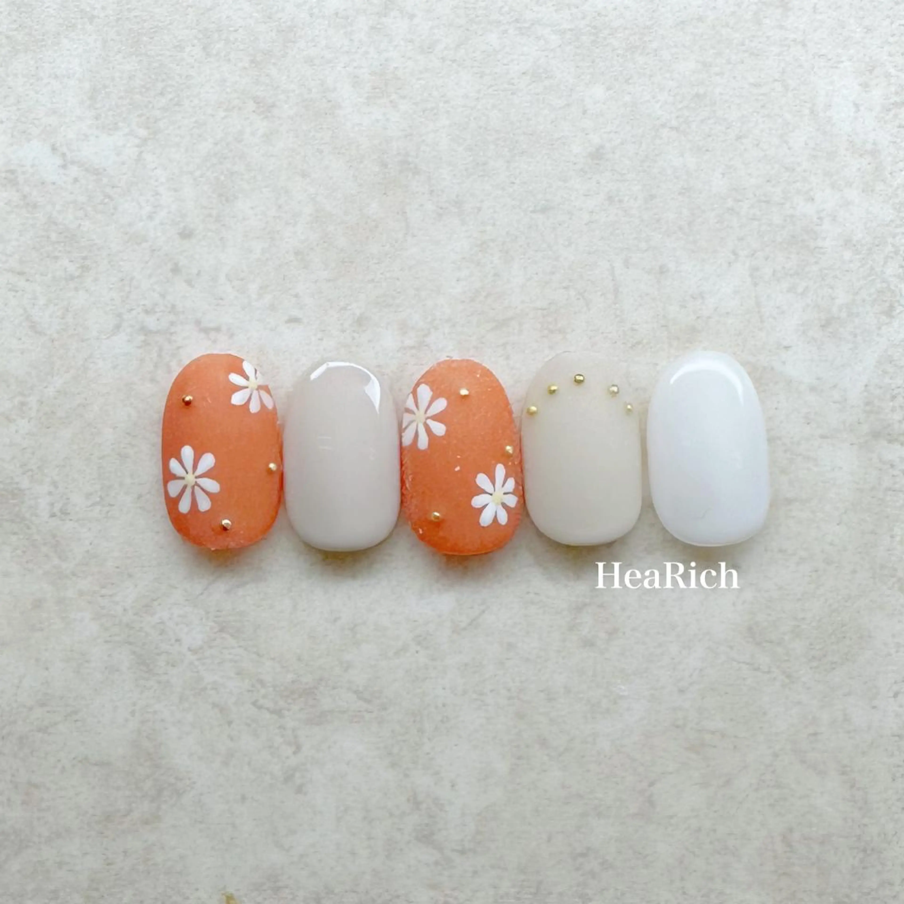 ネイル ハンドネイル ハーリッチnail HeaRichのネイルデザイン