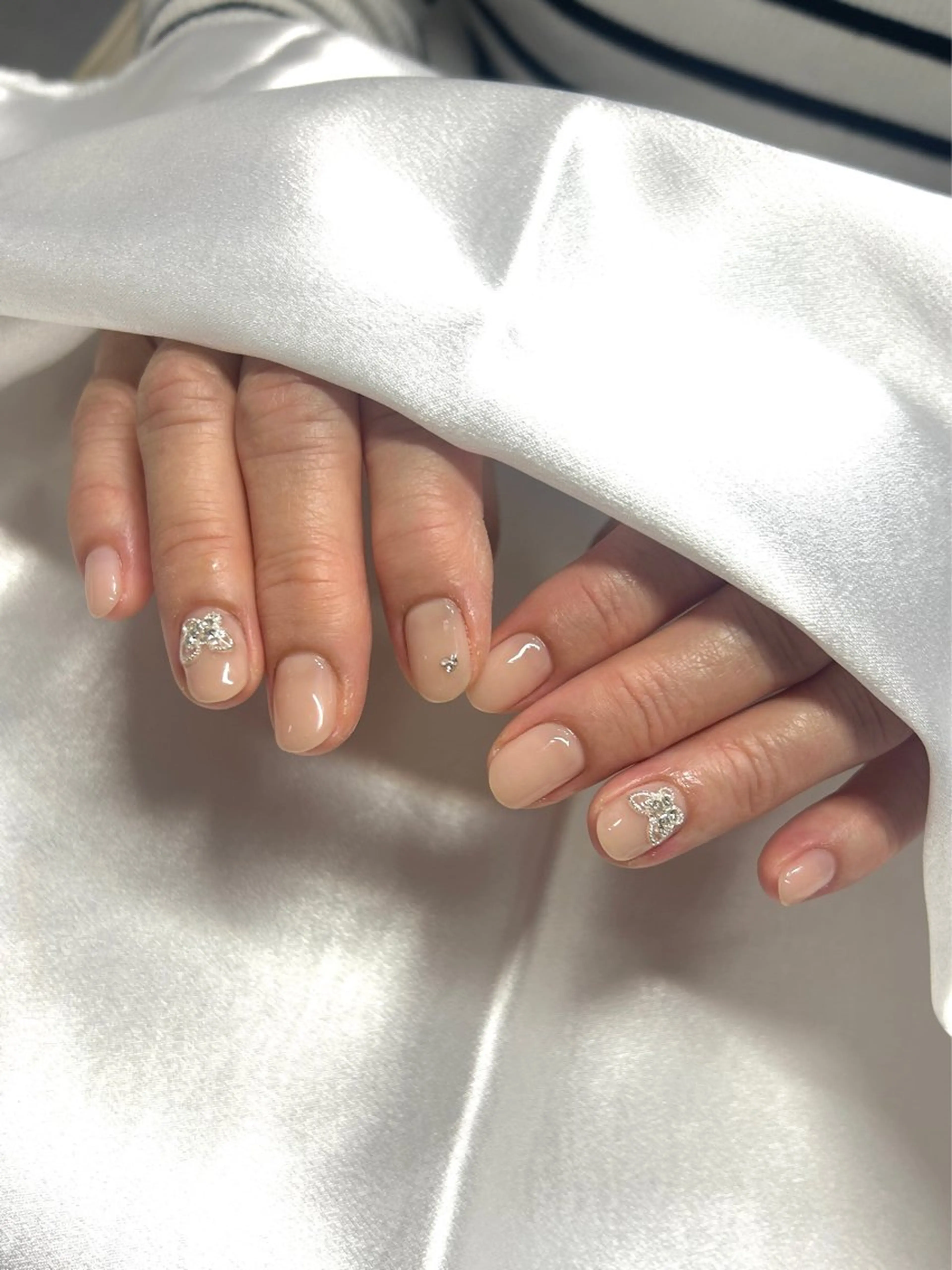 ネイル オフィスネイル シンプルネイル ハンドネイル nail salon coco no ne所属・coco no ne KANNAのネイルデザイン